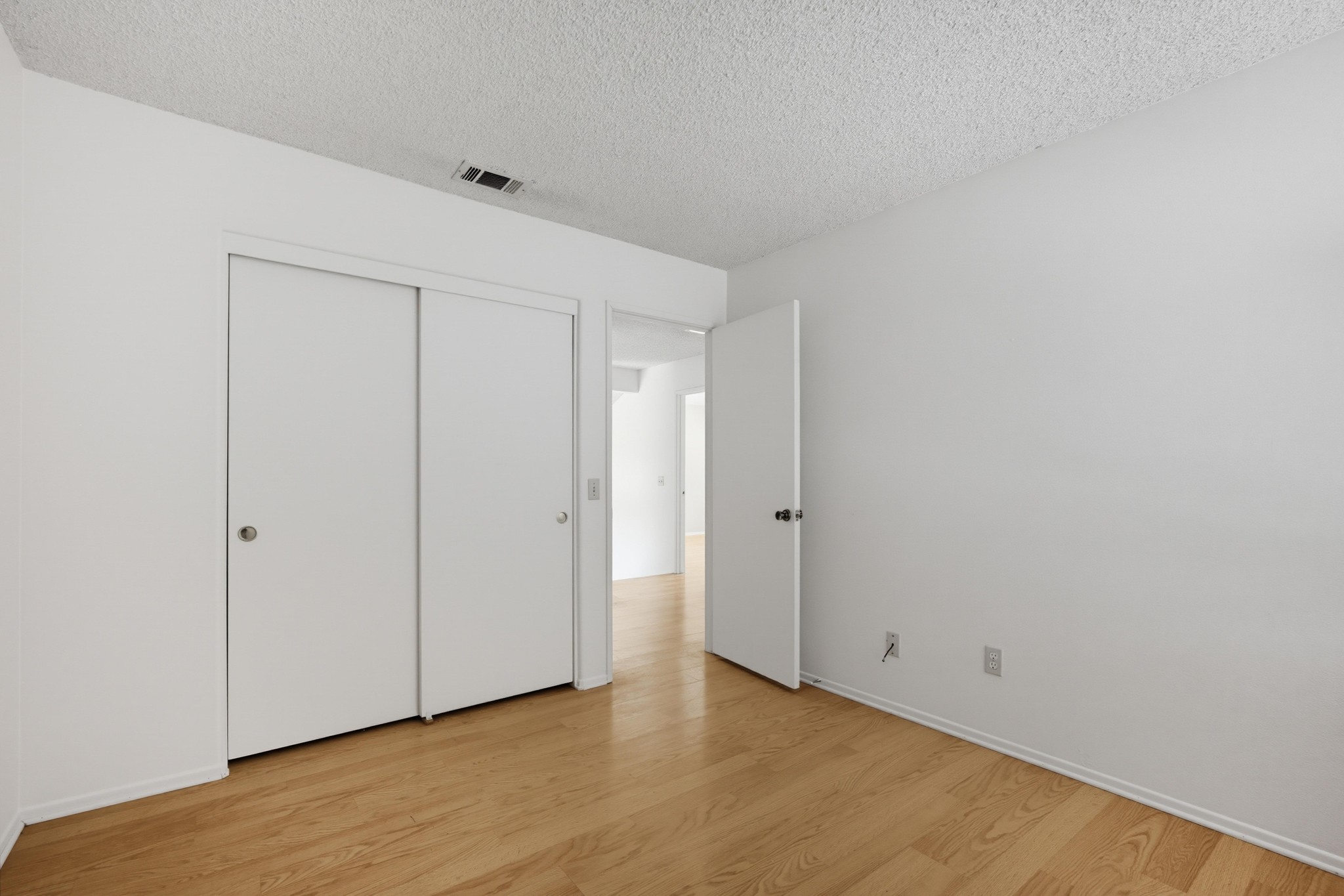 Virtual tour photo 38 of 55 for 25303 Copperleaf Ct