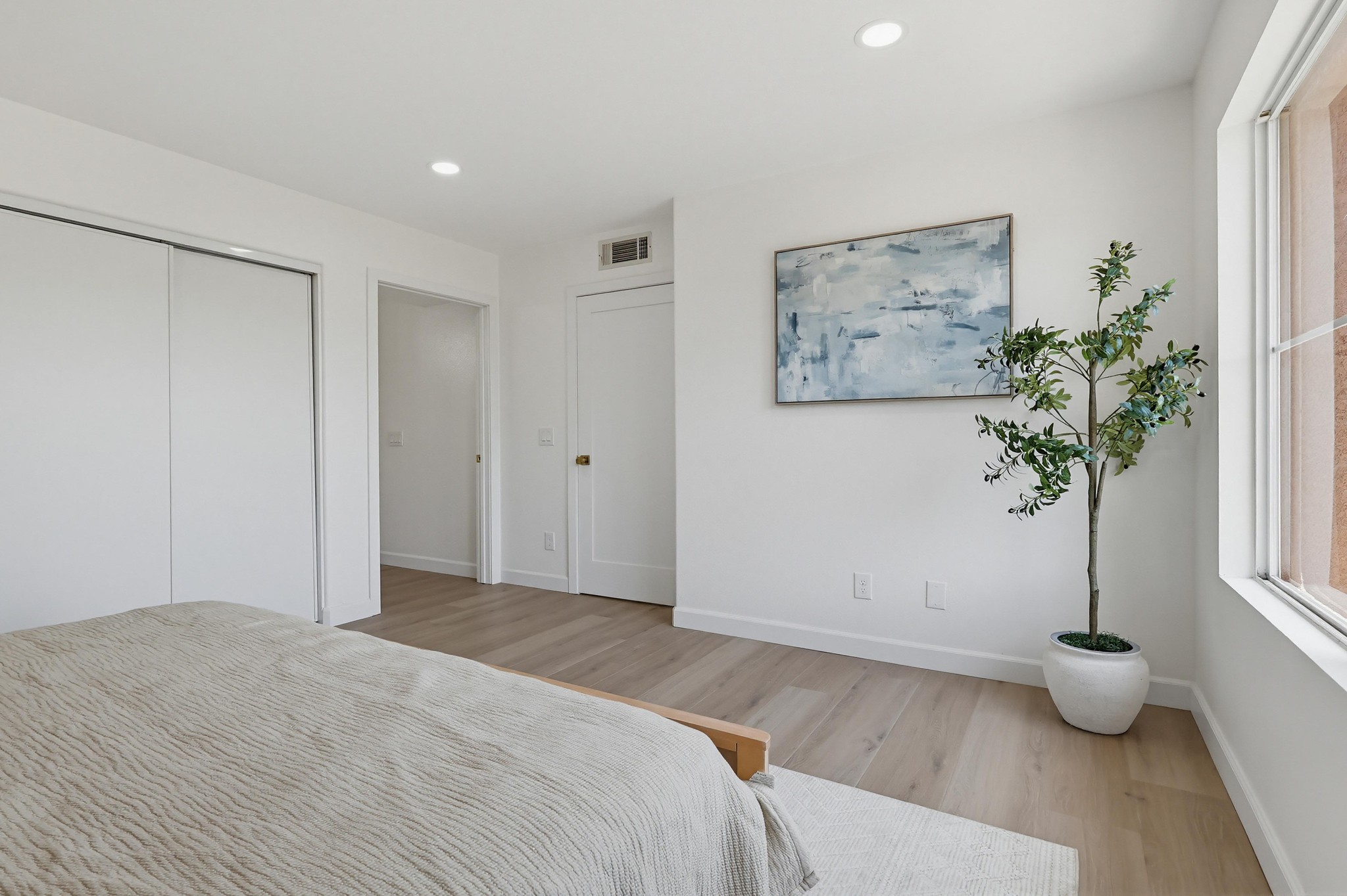 Virtual tour photo 69 of 85 for 25332 Baycrest Ct a