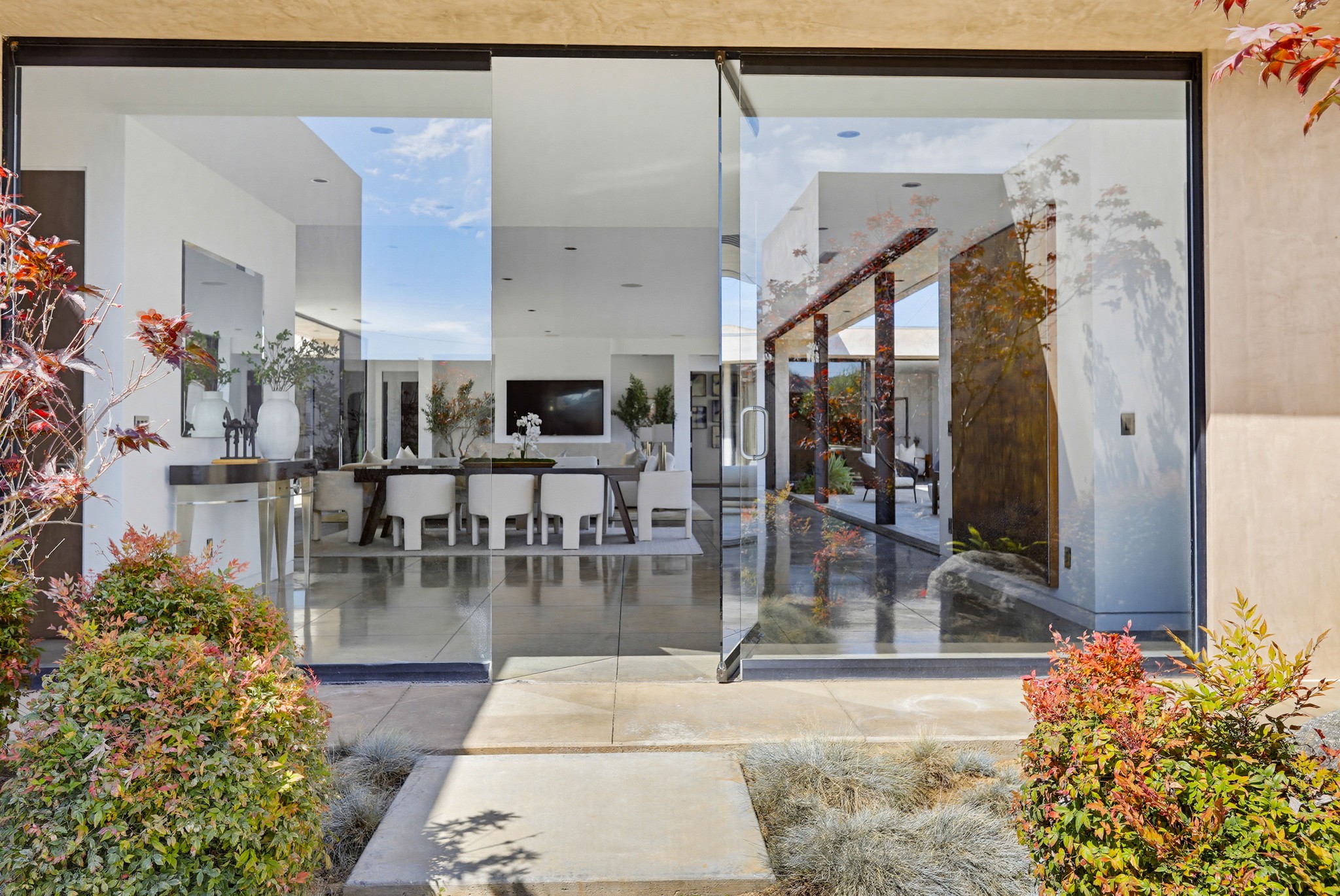Virtual tour photo 6 of 96 for 2534 Vista Baya