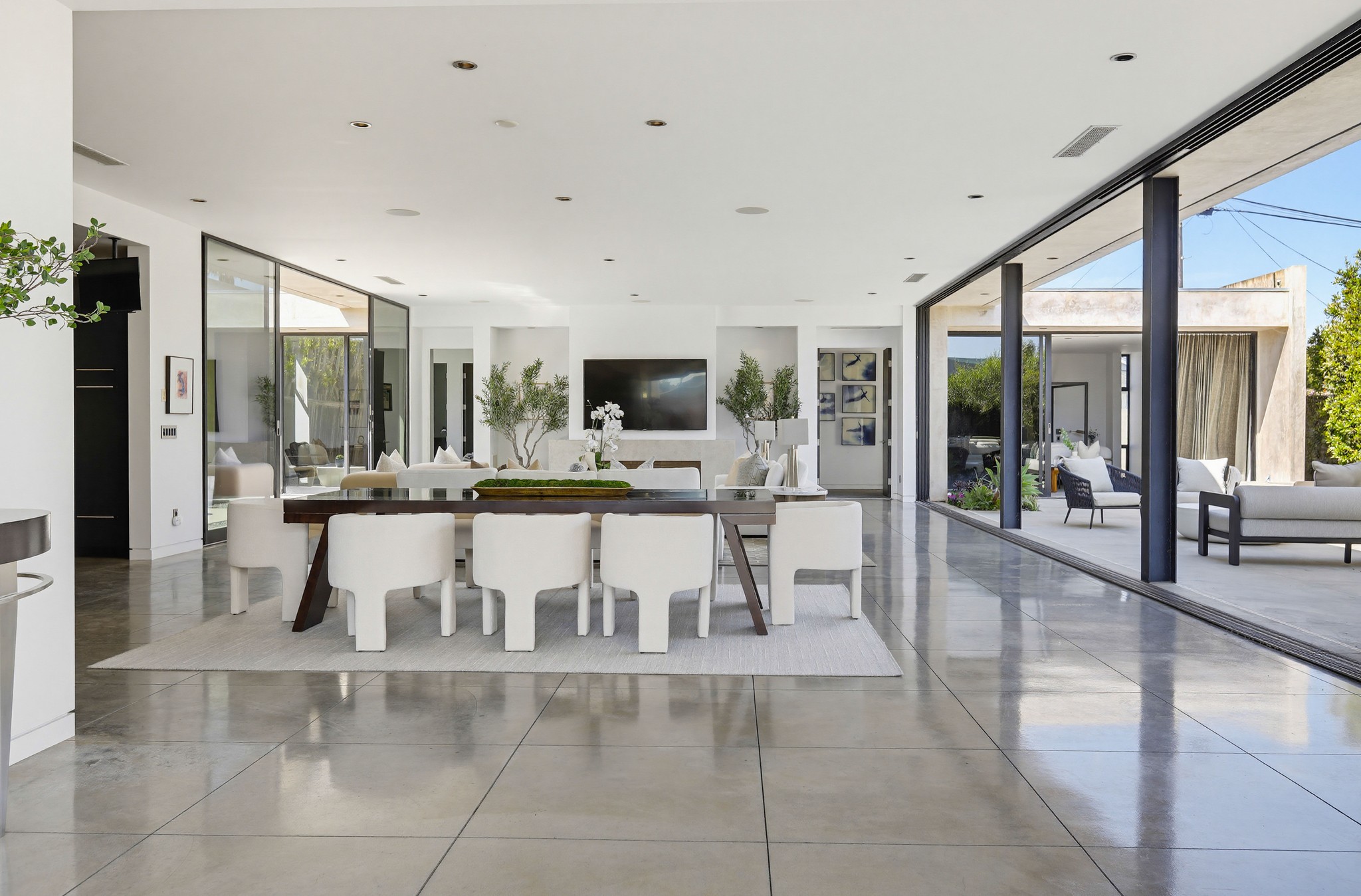 Virtual tour photo 9 of 96 for 2534 Vista Baya