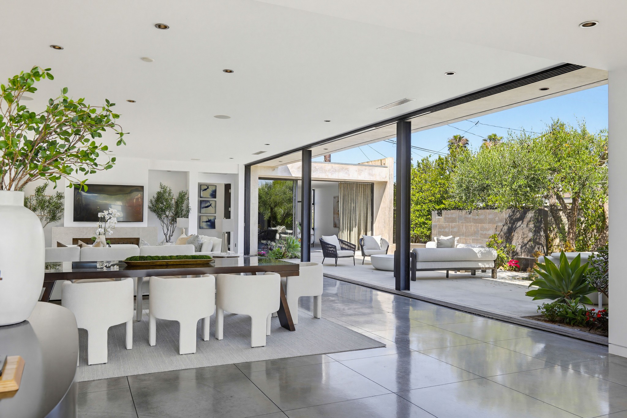 Virtual tour photo 10 of 96 for 2534 Vista Baya