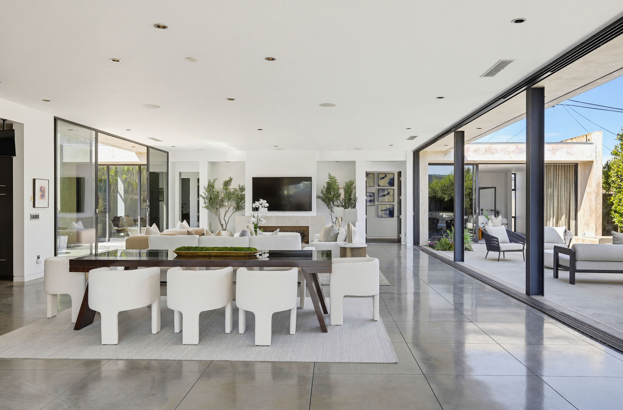 Virtual tour photo 11 of 96 for 2534 Vista Baya
