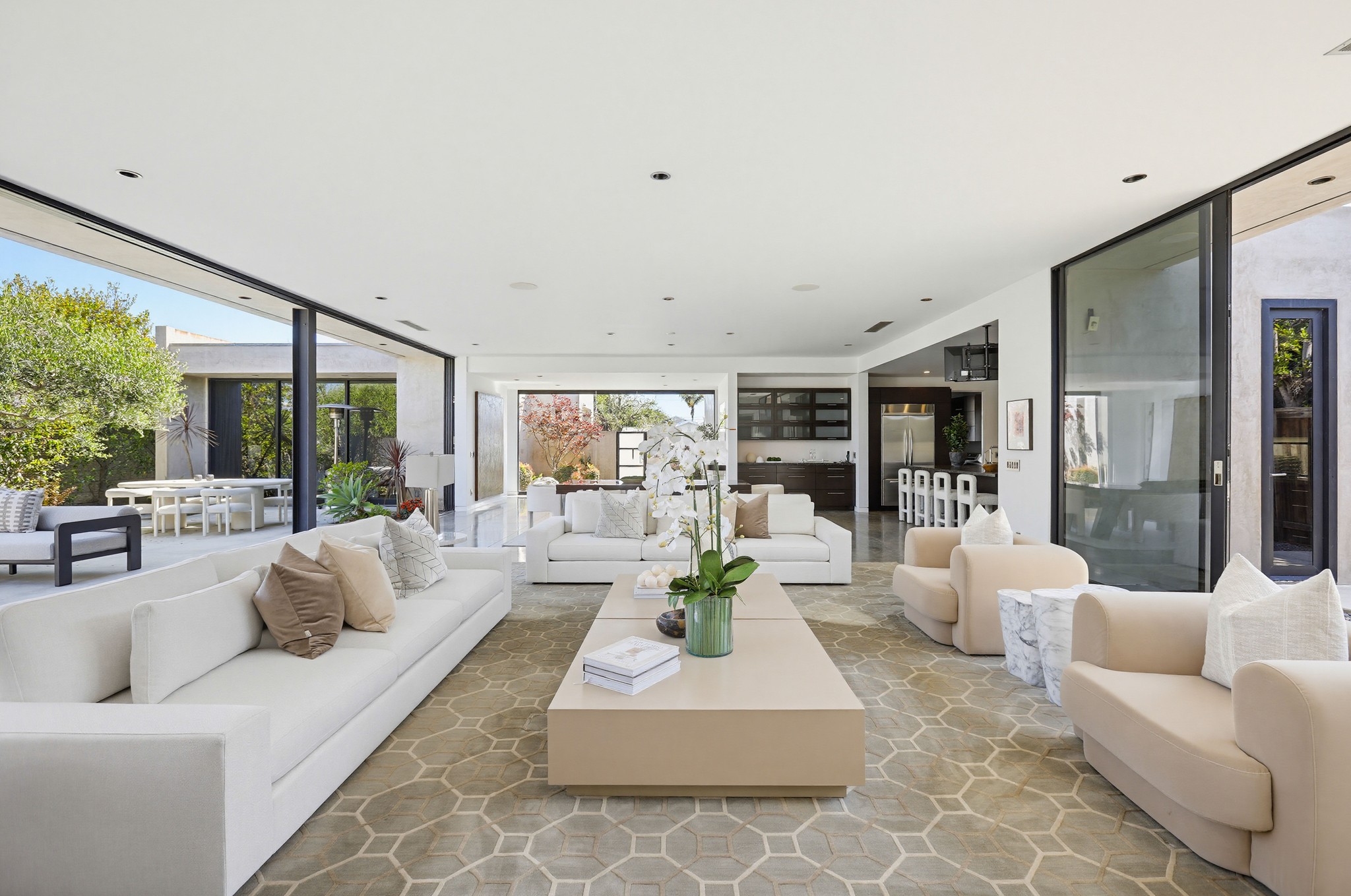 Virtual tour photo 21 of 96 for 2534 Vista Baya