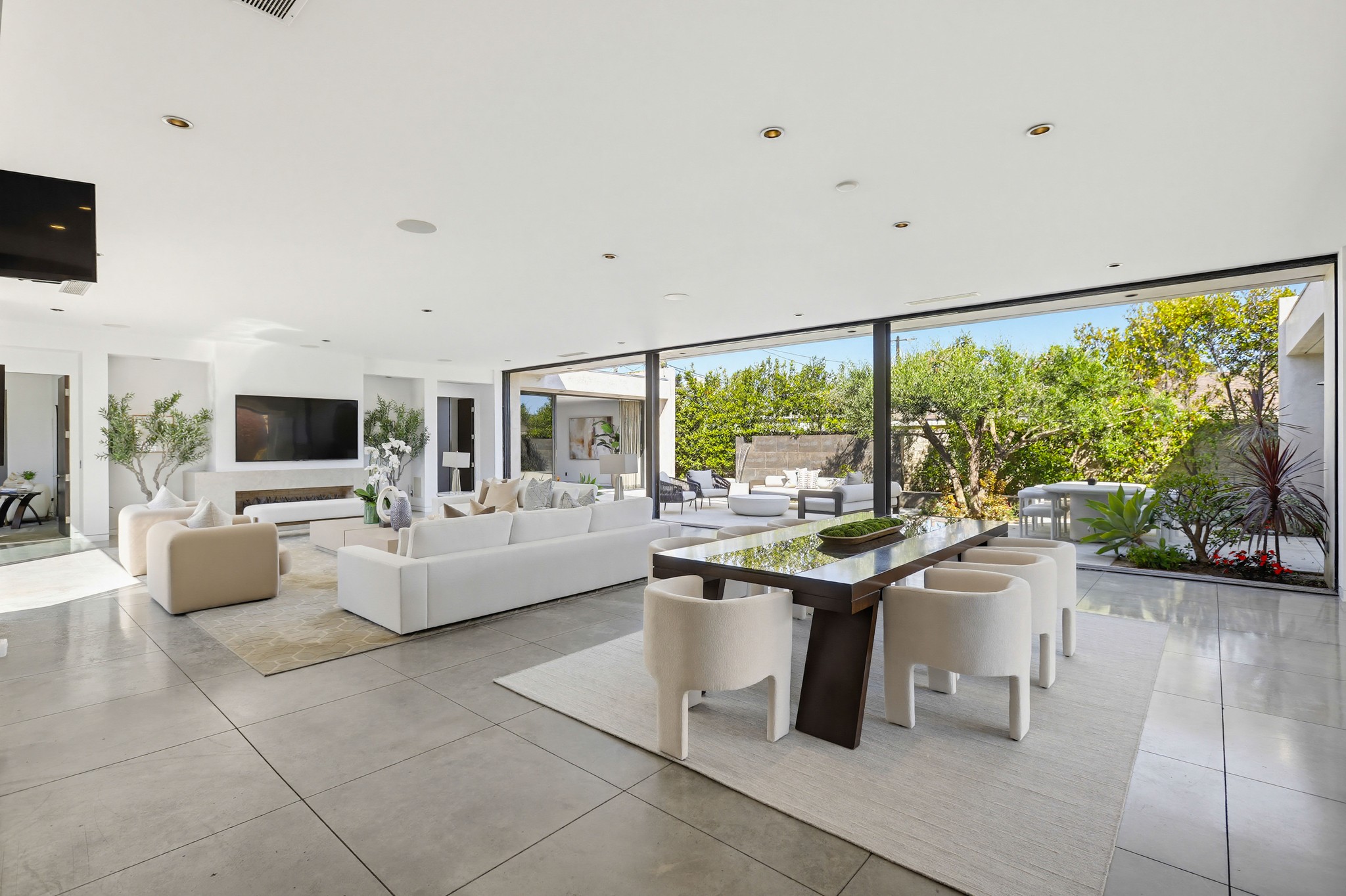 Virtual tour photo 29 of 96 for 2534 Vista Baya