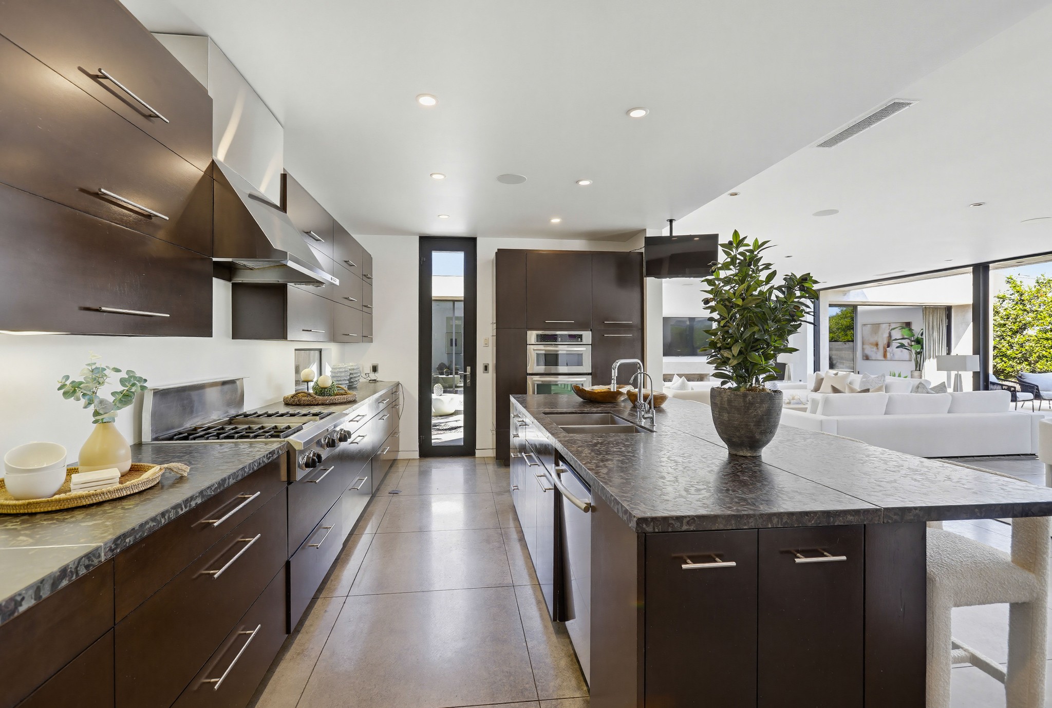 Virtual tour photo 46 of 96 for 2534 Vista Baya