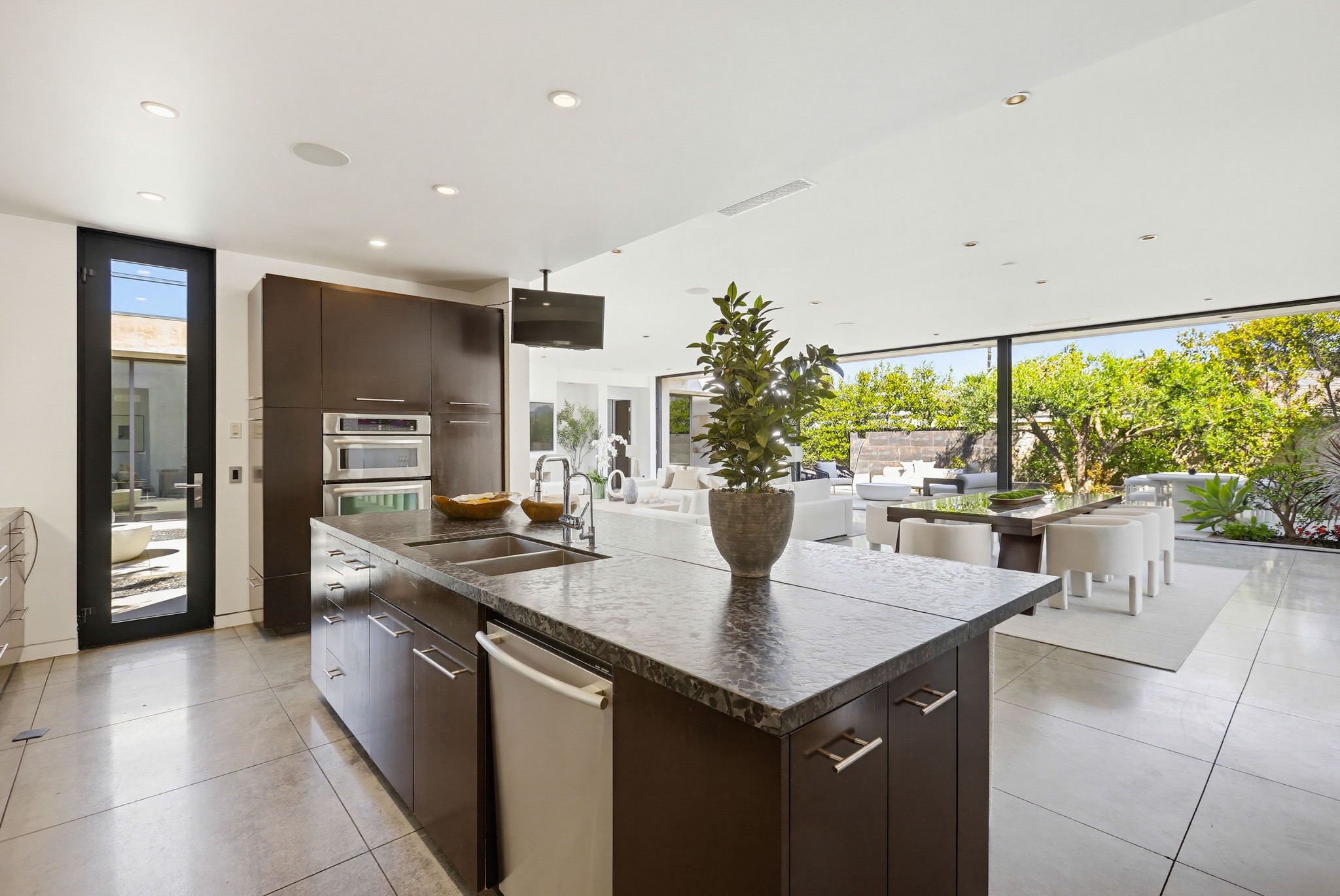 Virtual tour photo 49 of 96 for 2534 Vista Baya