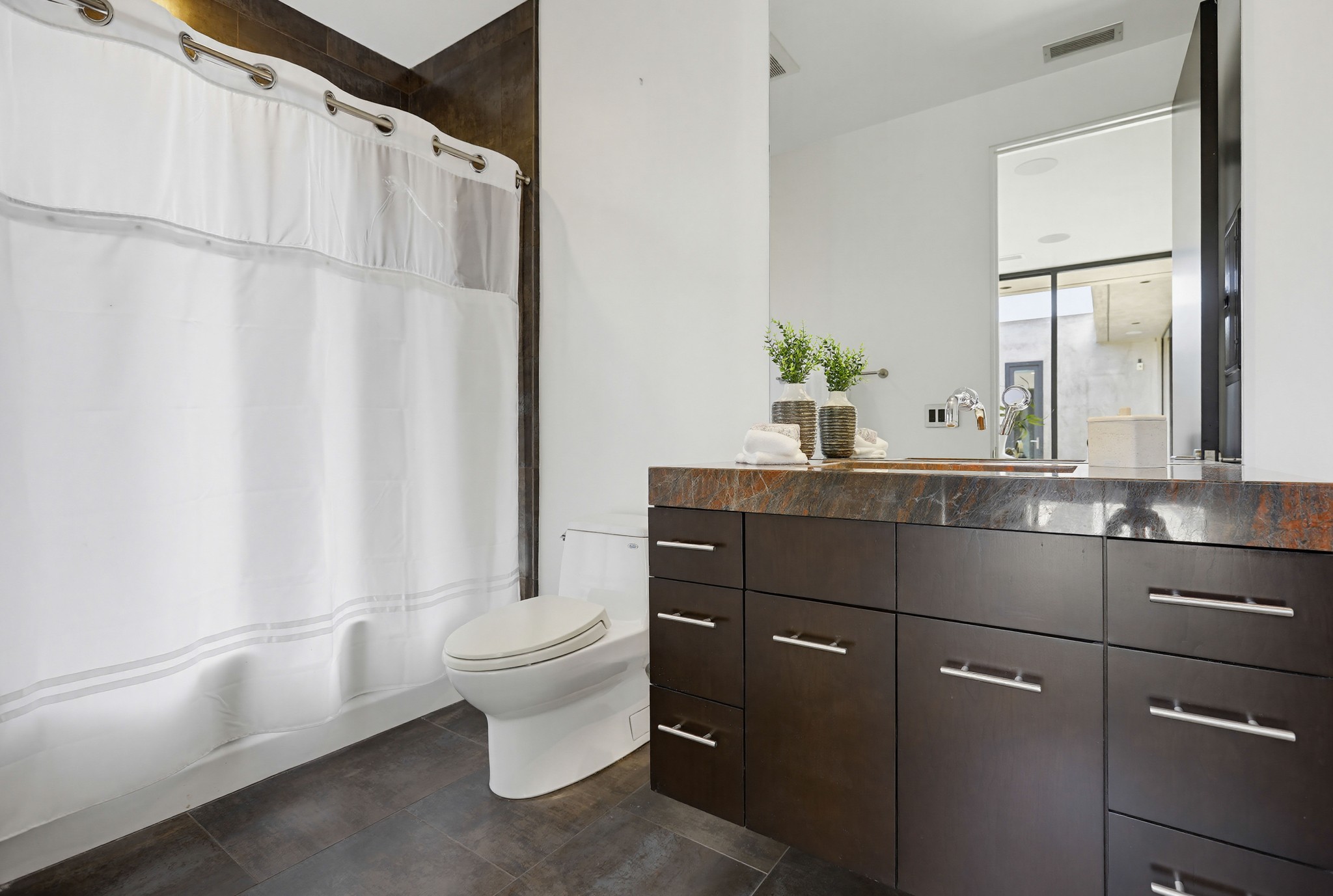 Virtual tour photo 62 of 96 for 2534 Vista Baya