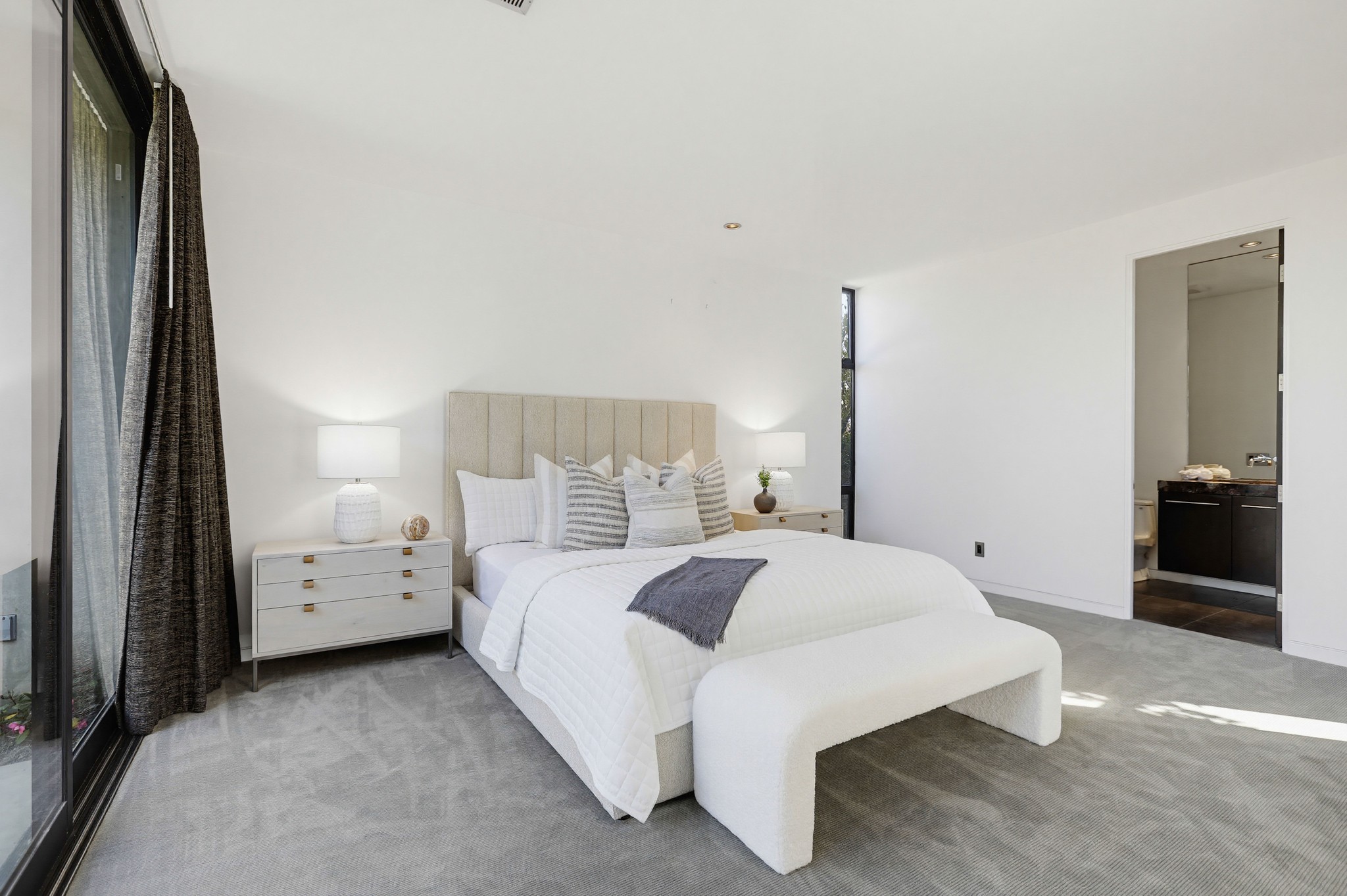 Virtual tour photo 77 of 96 for 2534 Vista Baya