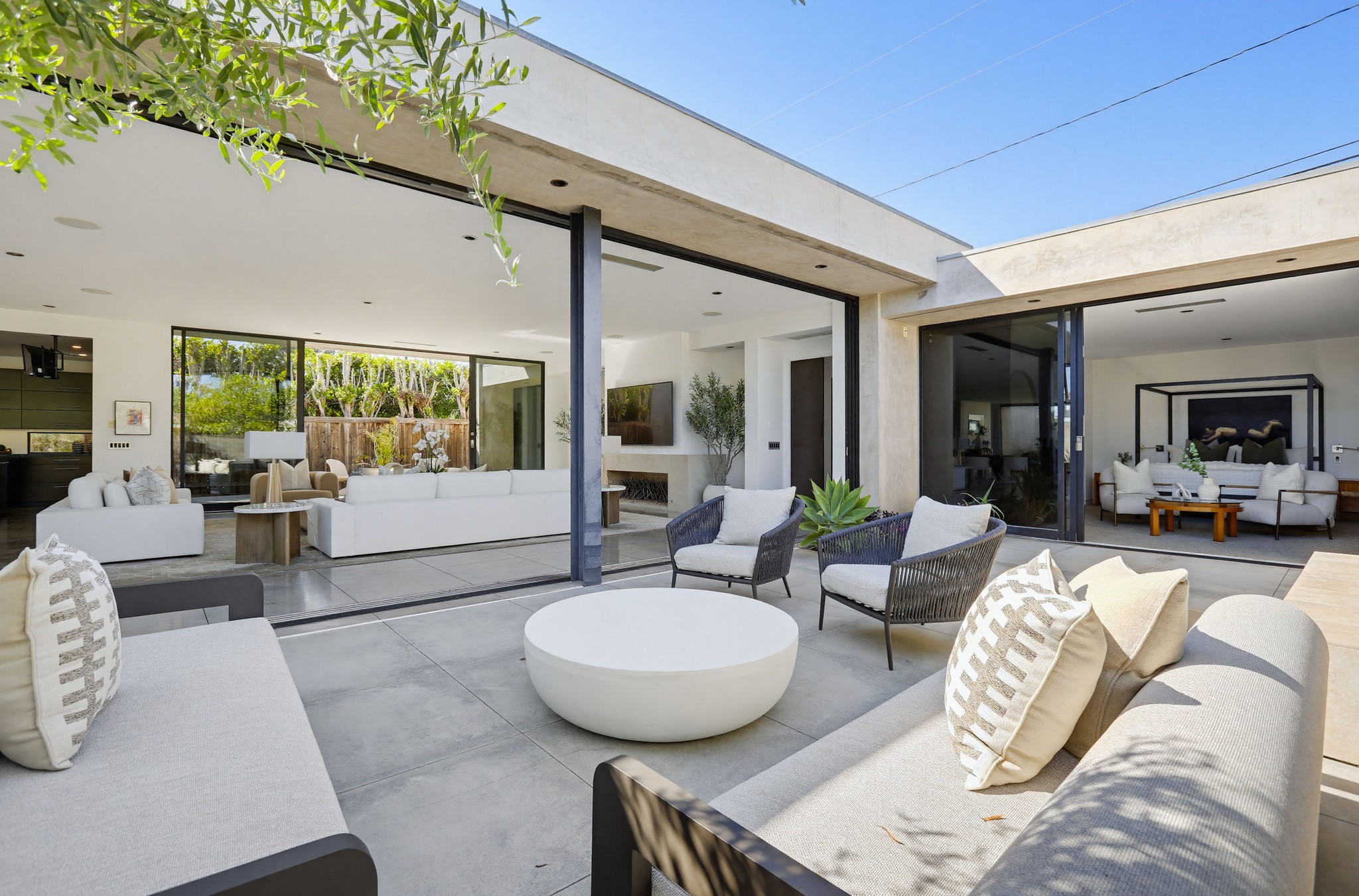 Virtual tour photo 87 of 96 for 2534 Vista Baya