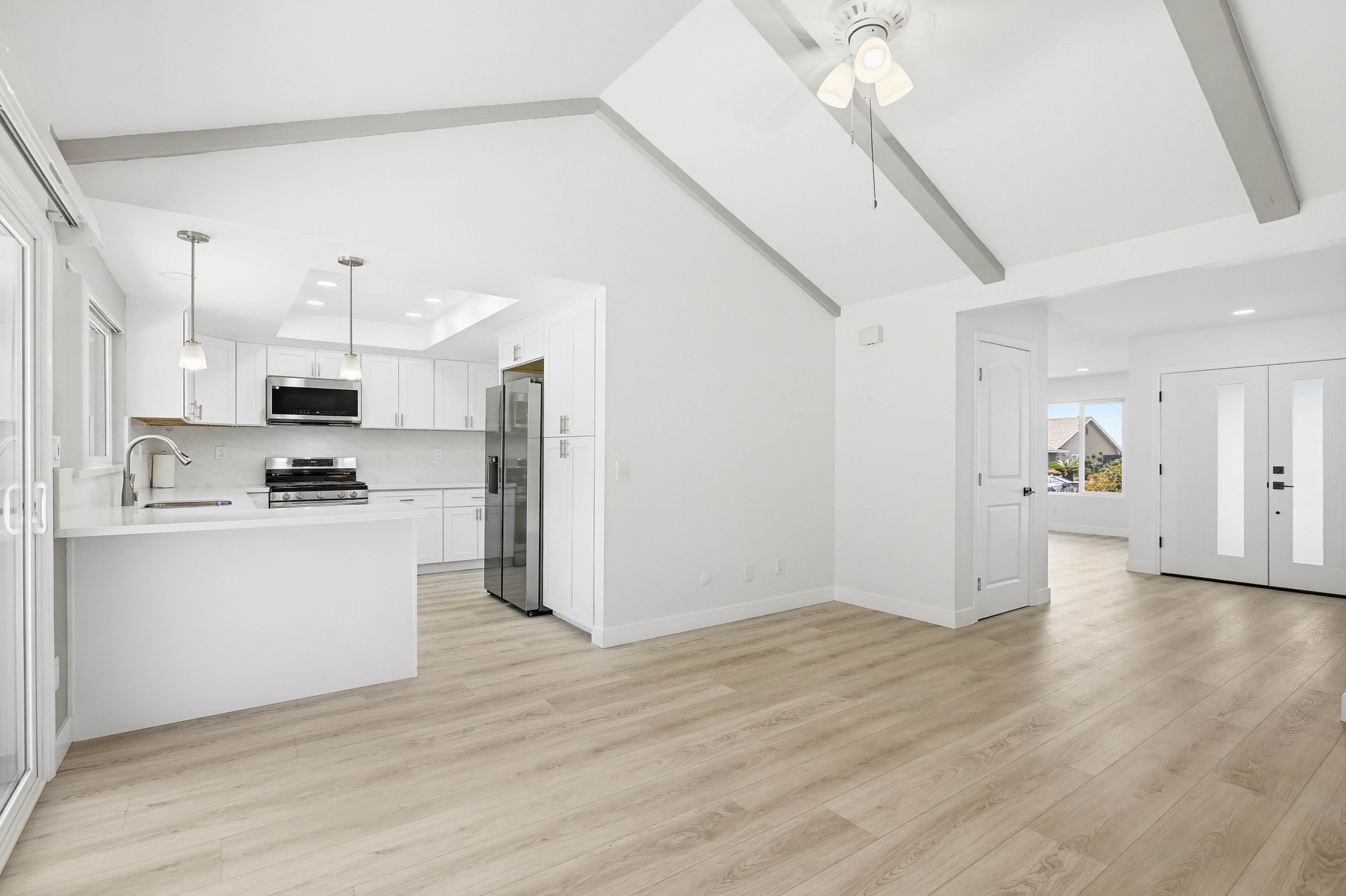 Virtual tour photo 22 of 64 for 25342 Via De Anza