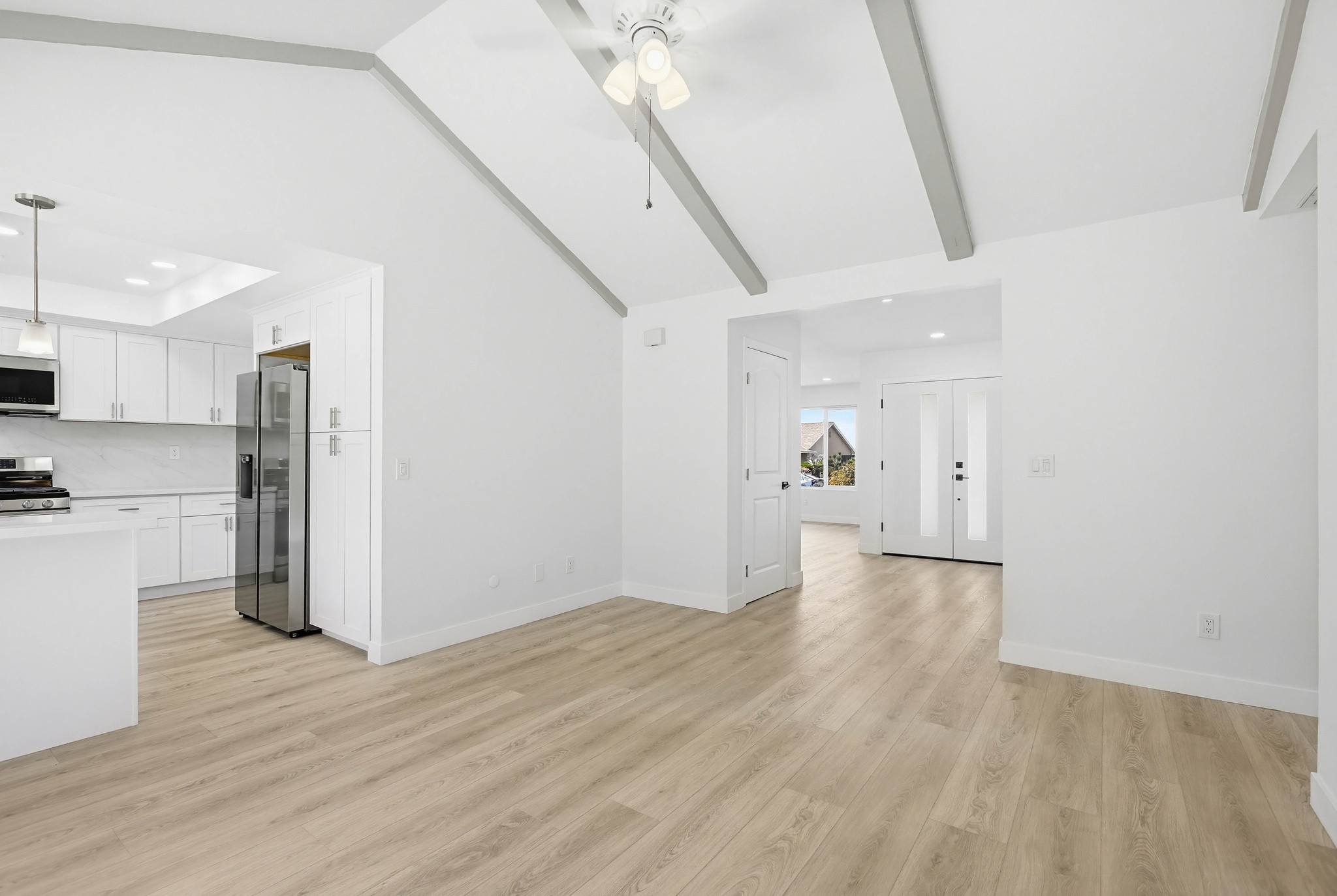 Virtual tour photo 23 of 64 for 25342 Via De Anza