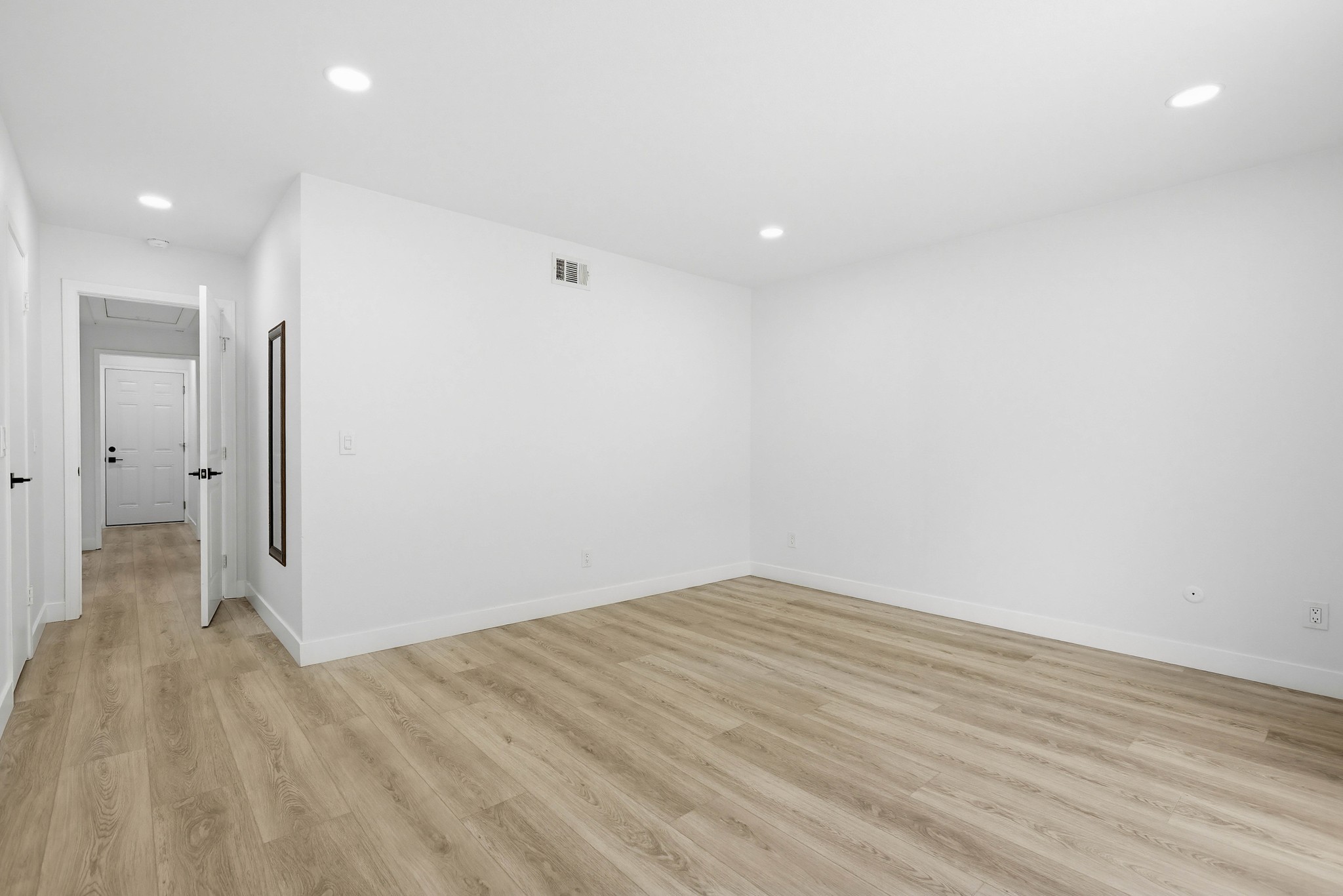 Virtual tour photo 38 of 64 for 25342 Via De Anza