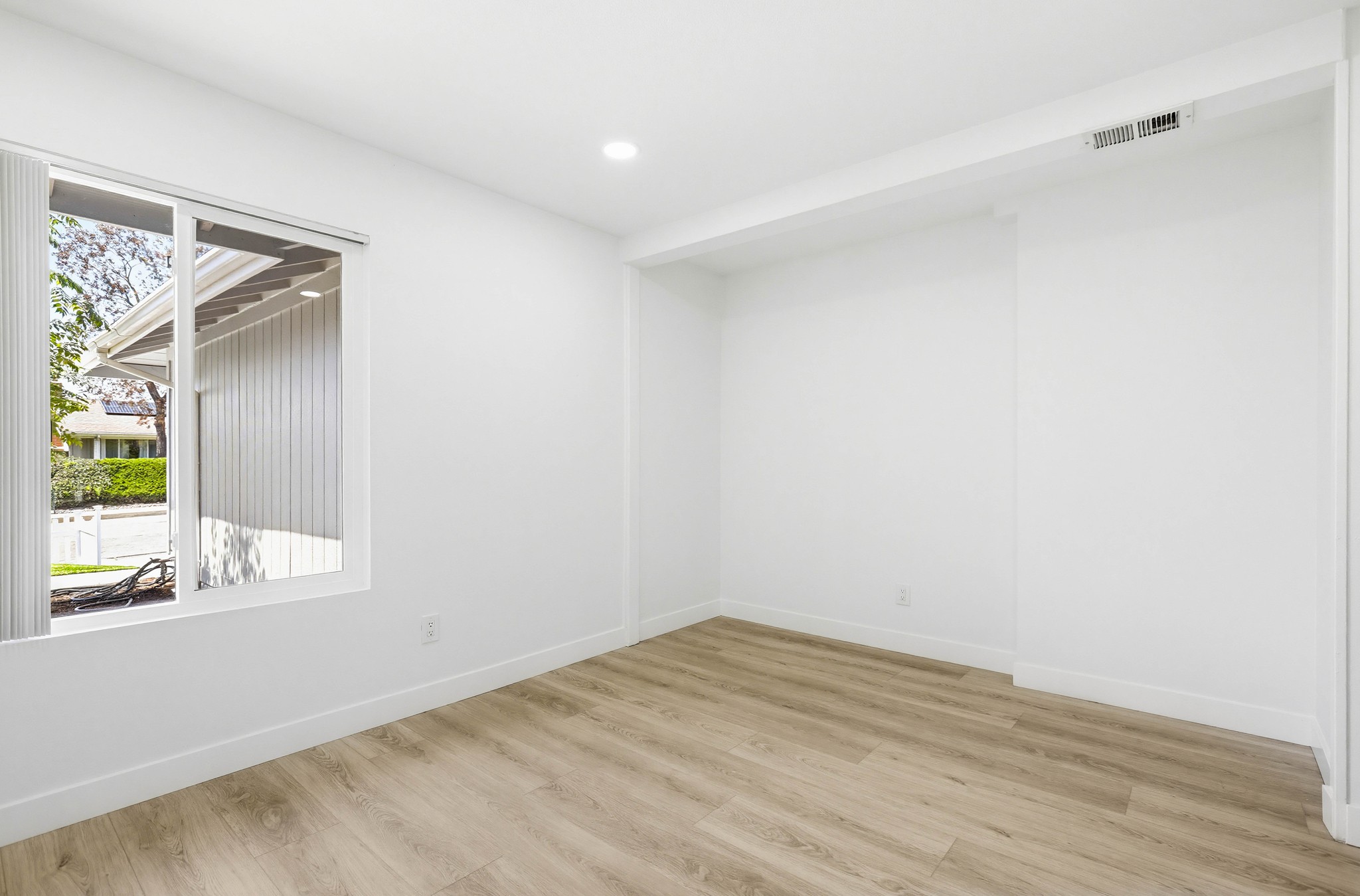 Virtual tour photo 43 of 64 for 25342 Via De Anza