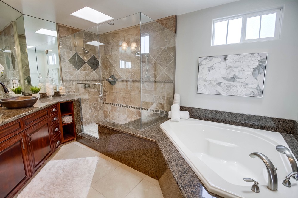 Virtual tour photo 77 of 119 for 2536 Erie St