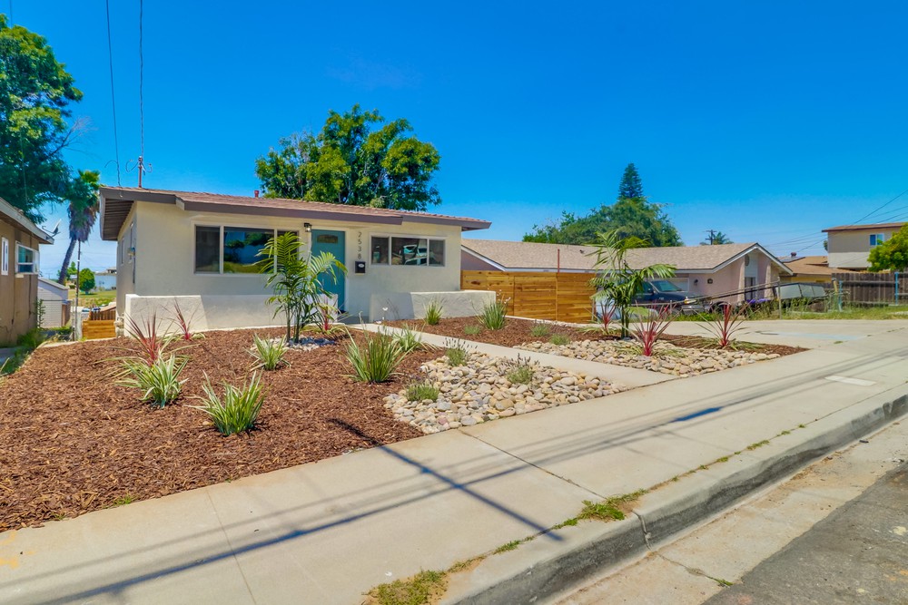 Virtual tour photo 3 of 59 for 2538 Calle Serena