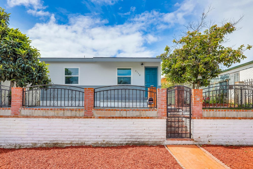 Virtual tour photo 1 of 21 for 2538 Fairmount Ave