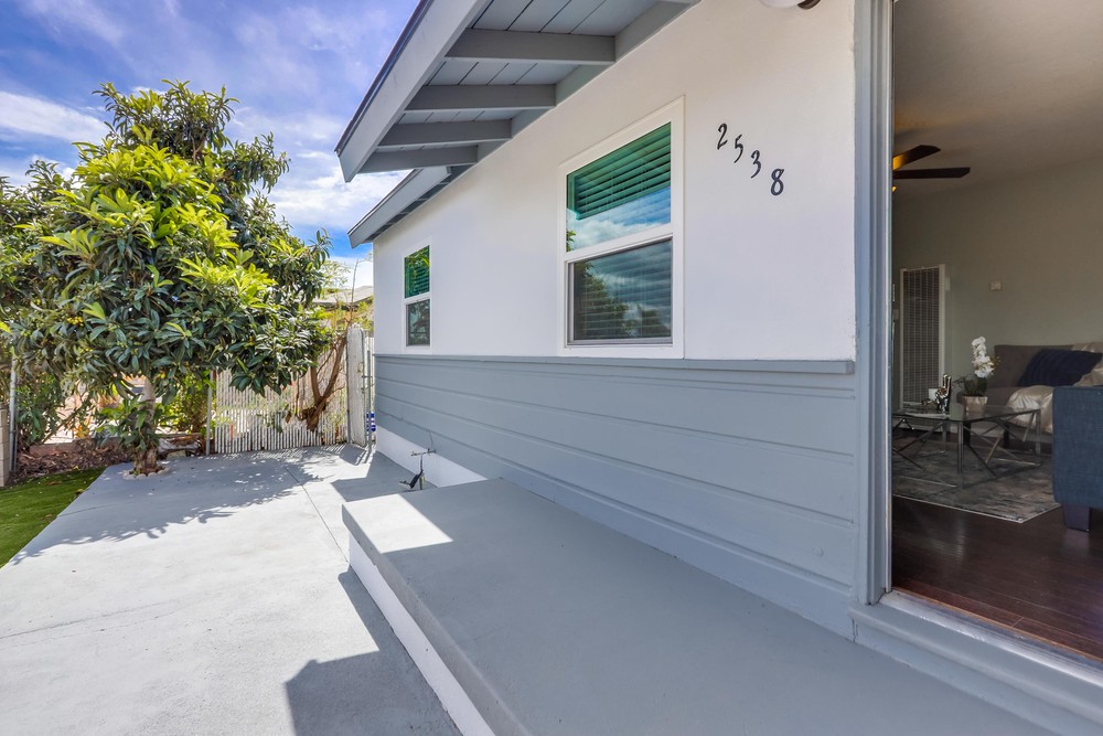 Virtual tour photo 4 of 21 for 2538 Fairmount Ave