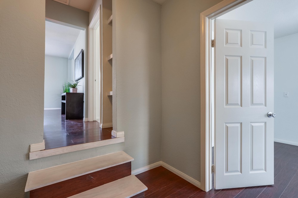 Virtual tour photo 12 of 21 for 2538 Fairmount Ave