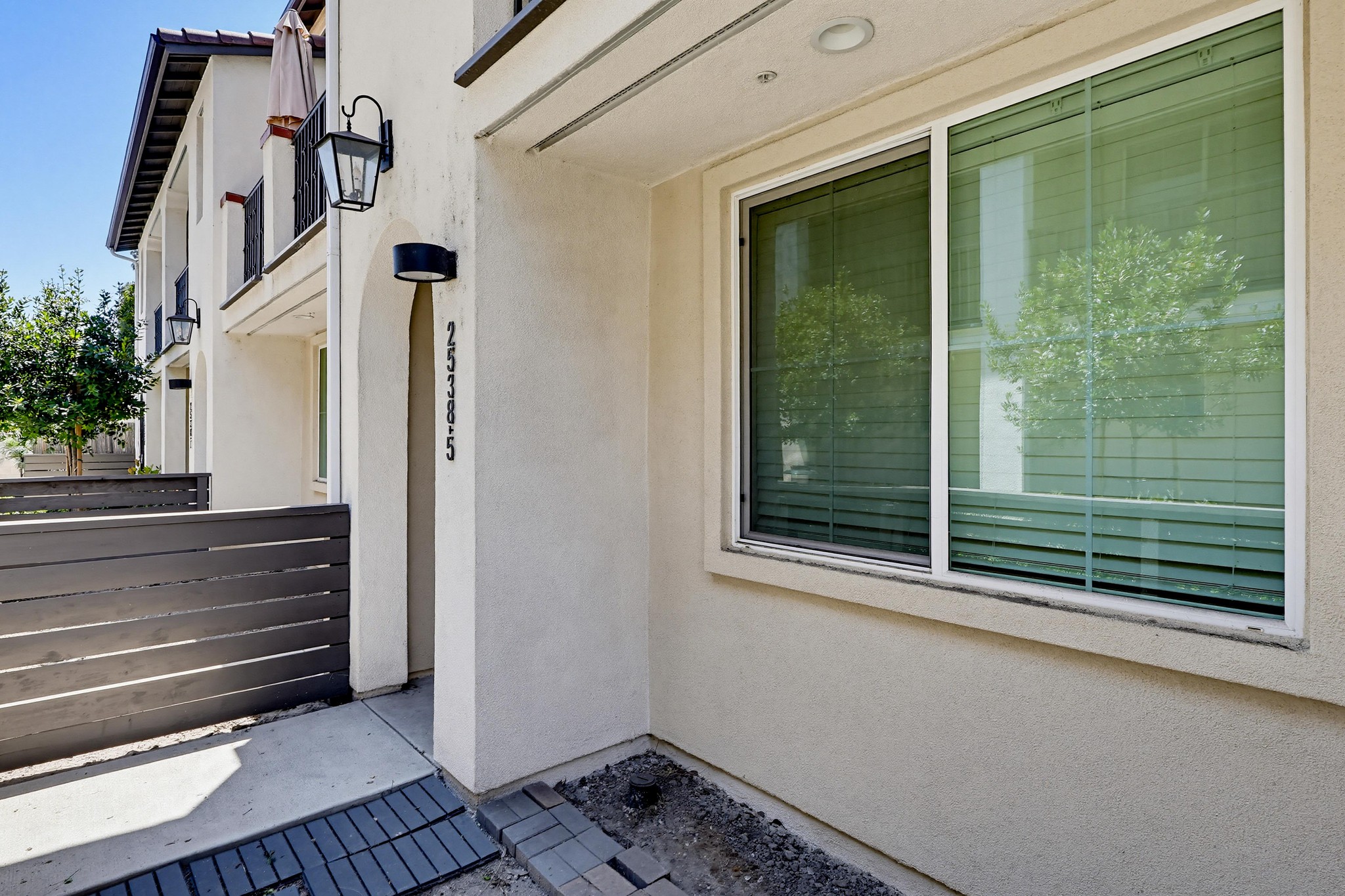 Virtual tour photo 7 of 61 for 2538 Valentina Wy #5