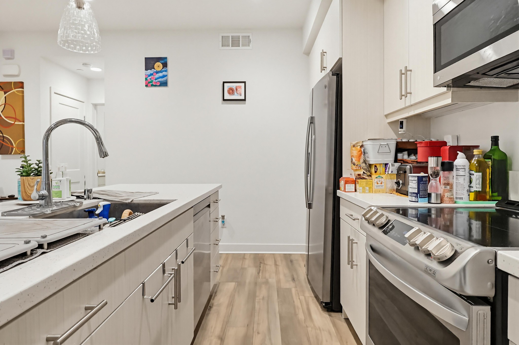 Virtual tour photo 18 of 61 for 2538 Valentina Wy #5