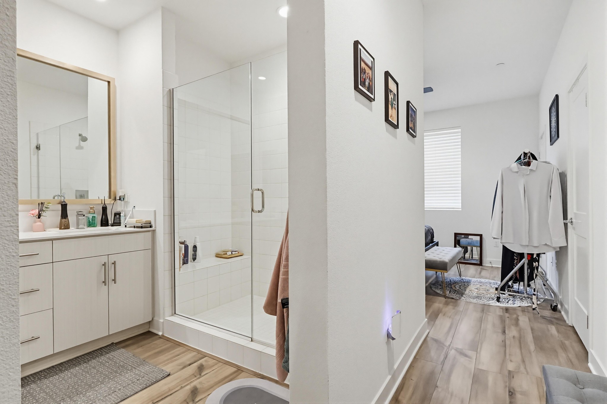 Virtual tour photo 37 of 61 for 2538 Valentina Wy #5