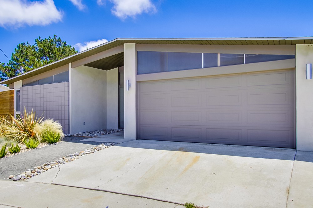 Virtual tour photo 4 of 41 for 2539 Aster Street