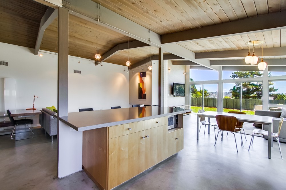 Virtual tour photo 17 of 41 for 2539 Aster Street