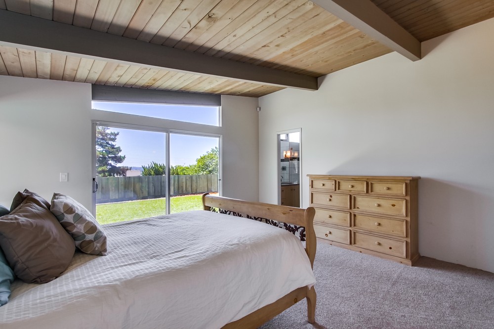 Virtual tour photo 20 of 41 for 2539 Aster Street