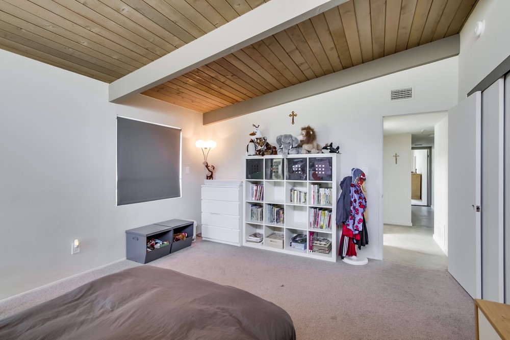 Virtual tour photo 25 of 41 for 2539 Aster Street