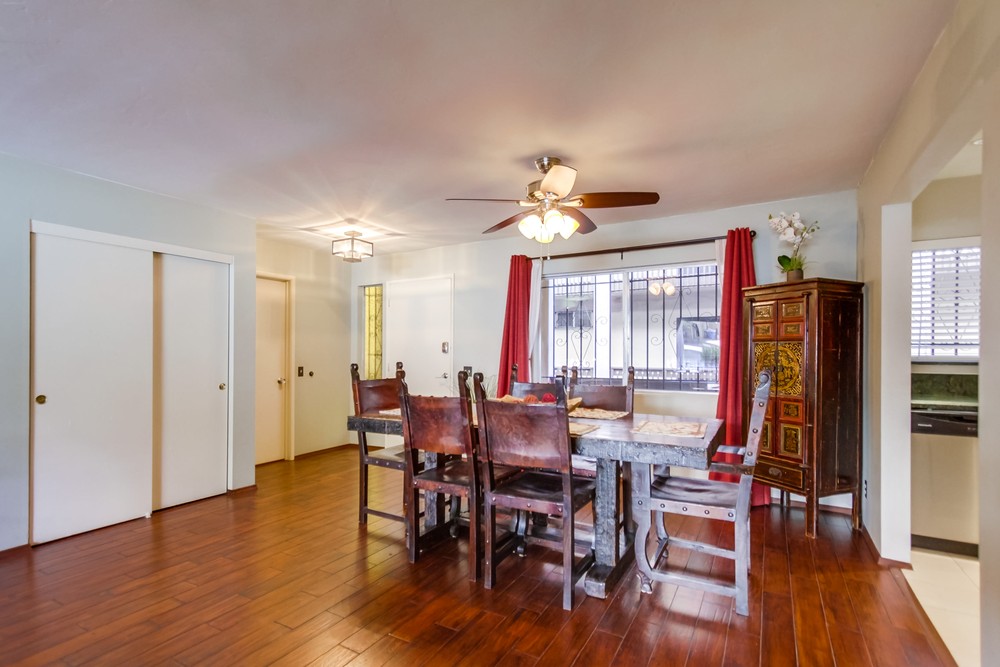 Virtual tour photo 6 of 44 for 2540 Clairemont Dr.