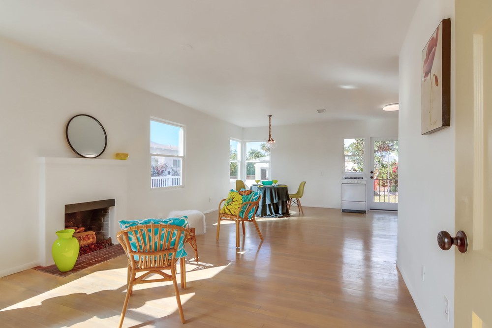 Virtual tour photo 4 of 26 for 2540 Commonwealth Ave