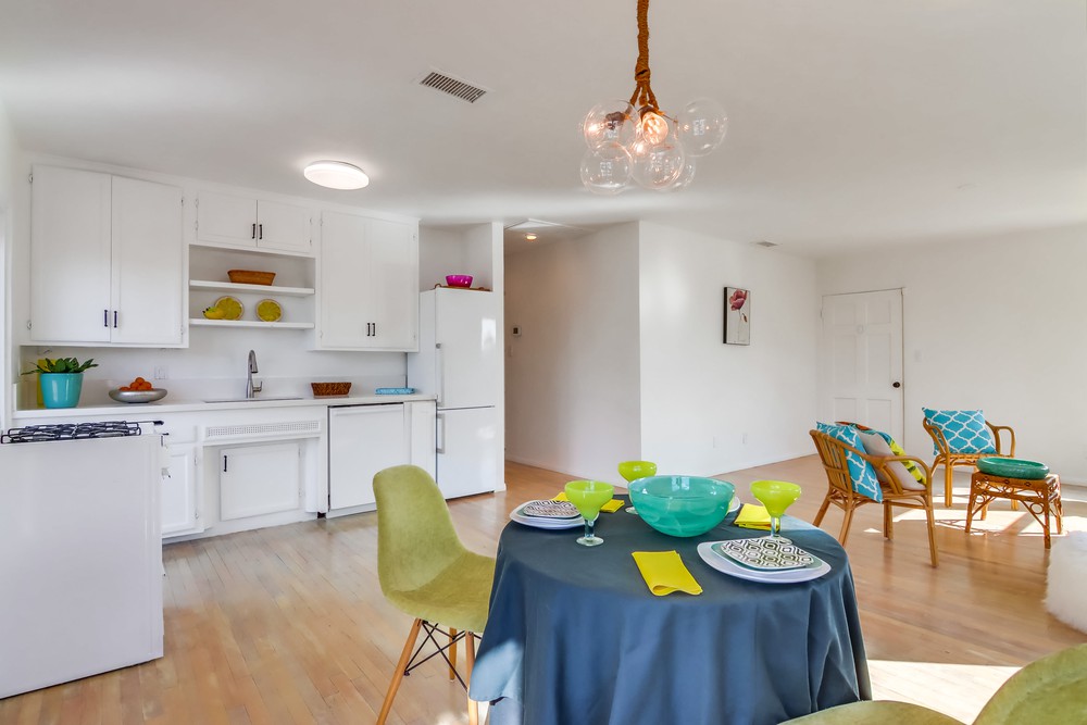 Virtual tour photo 11 of 26 for 2540 Commonwealth Ave