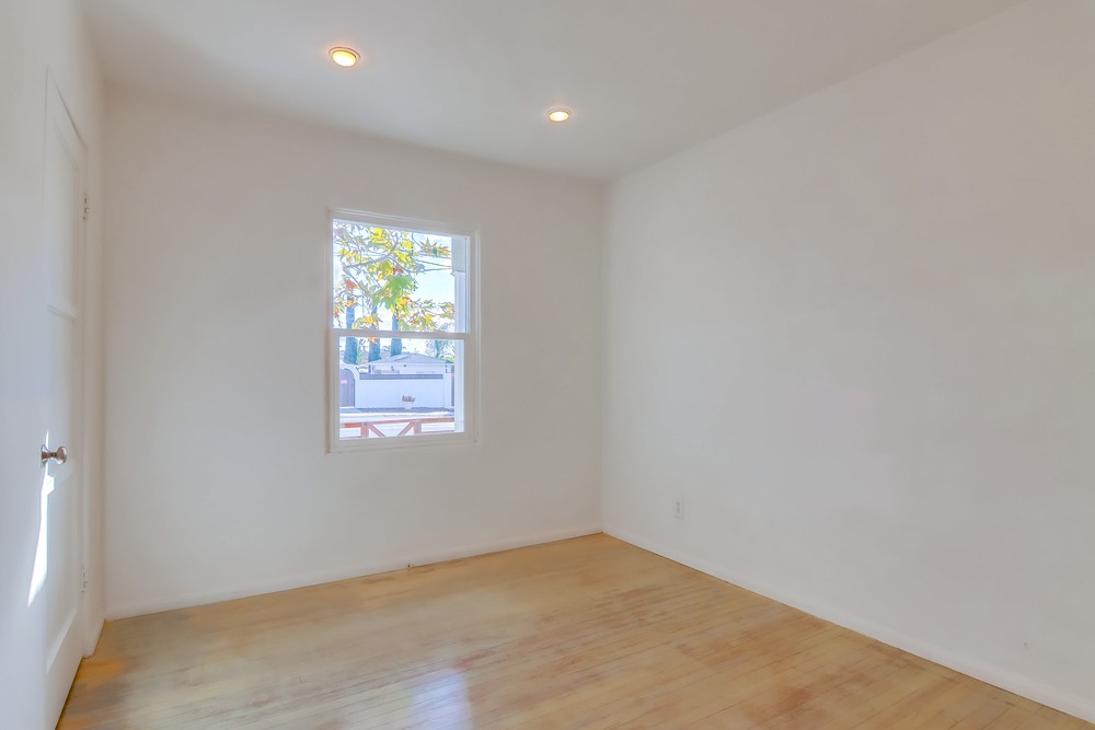 Virtual tour photo 16 of 26 for 2540 Commonwealth Ave