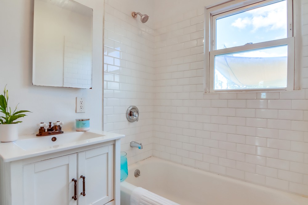 Virtual tour photo 18 of 26 for 2540 Commonwealth Ave