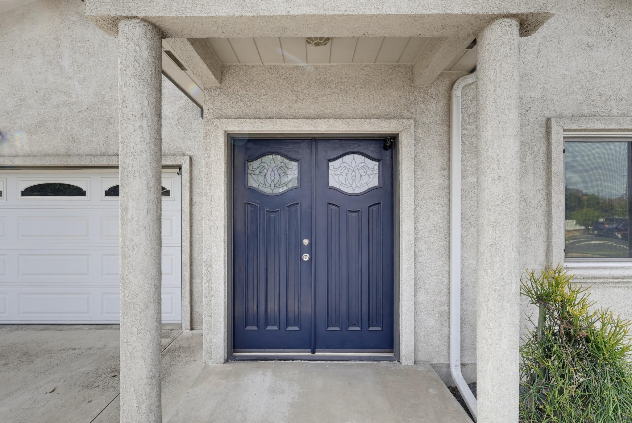 Virtual tour photo 8 of 74 for 2542 E Madison St