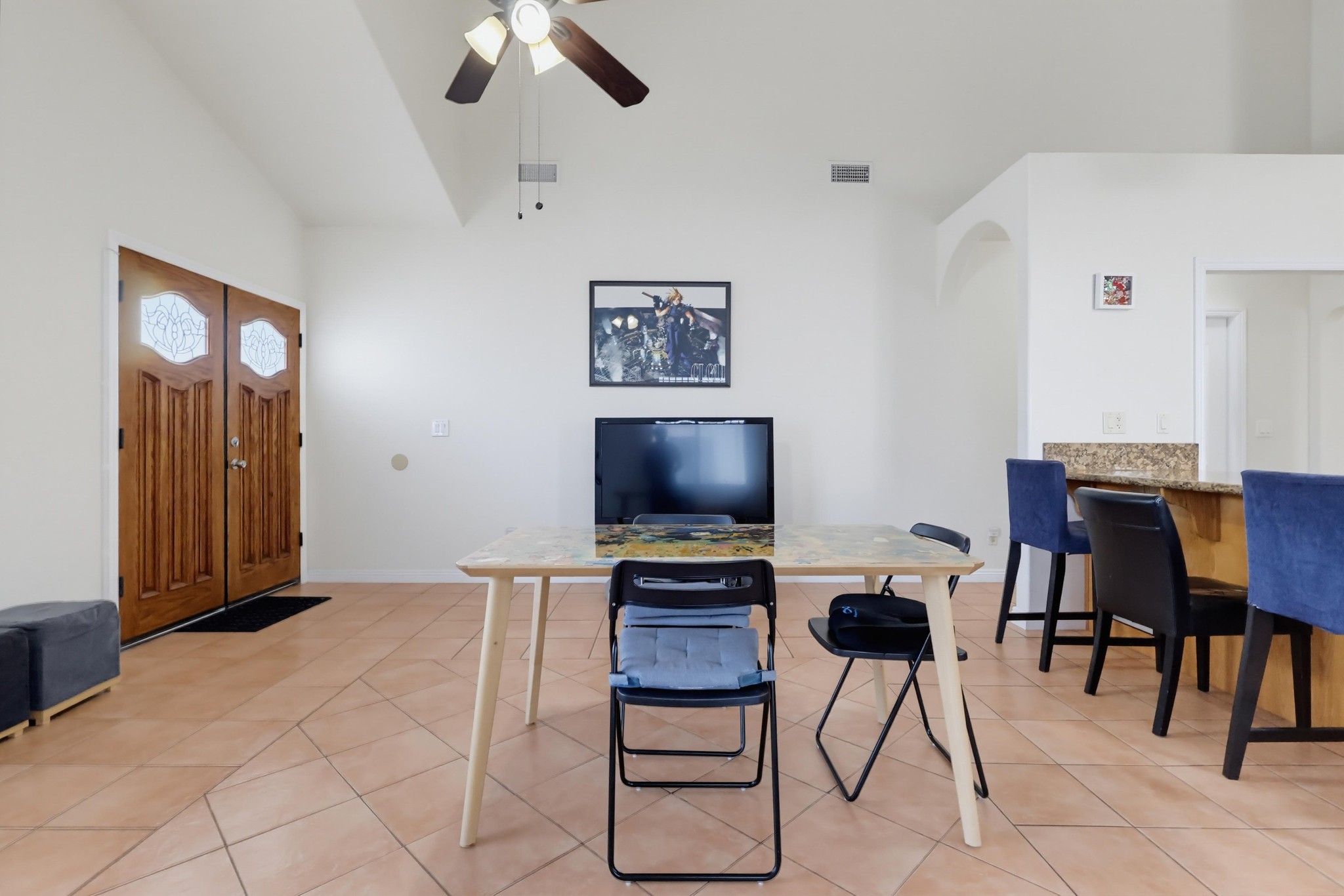 Virtual tour photo 12 of 74 for 2542 E Madison St