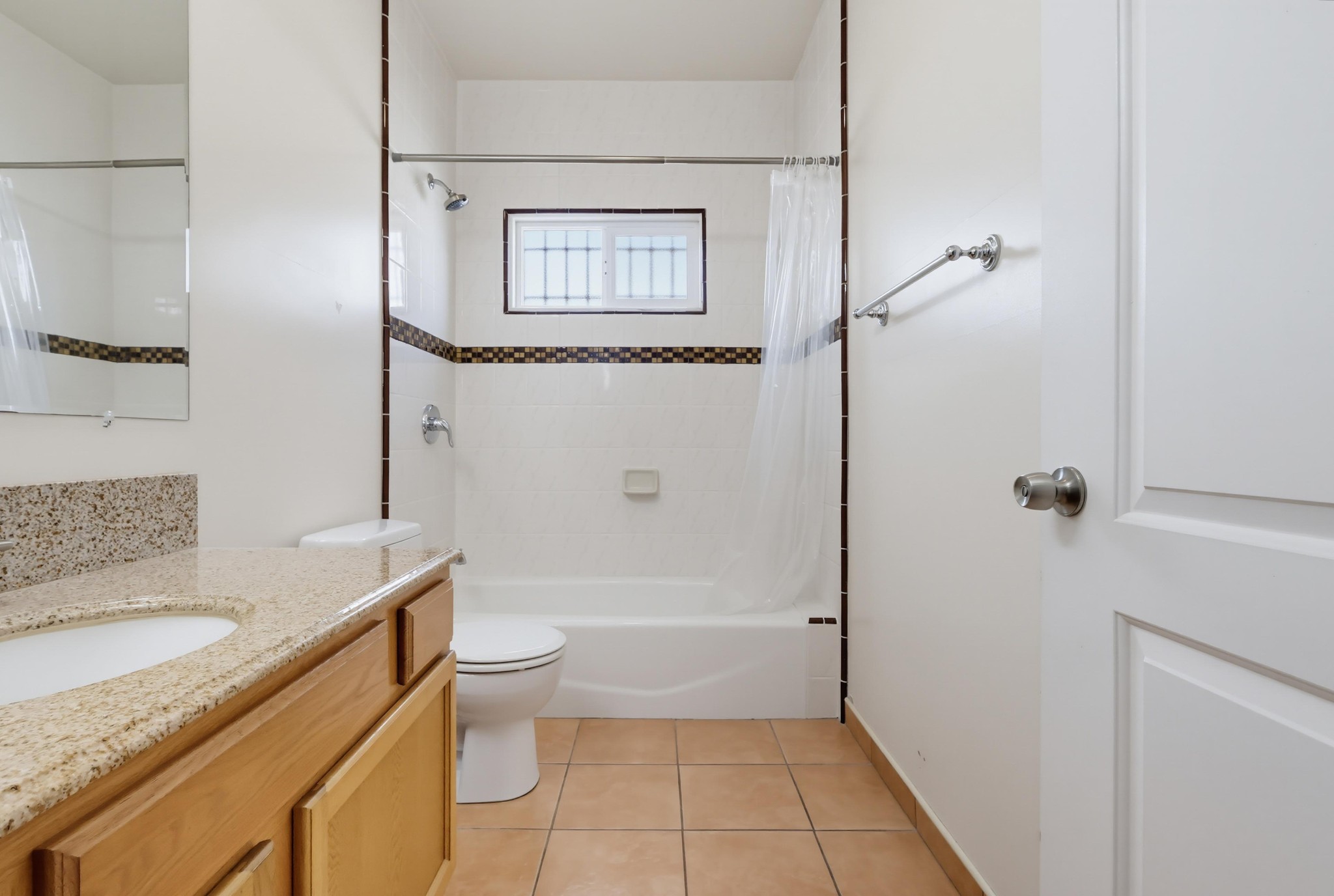 Virtual tour photo 28 of 74 for 2542 E Madison St