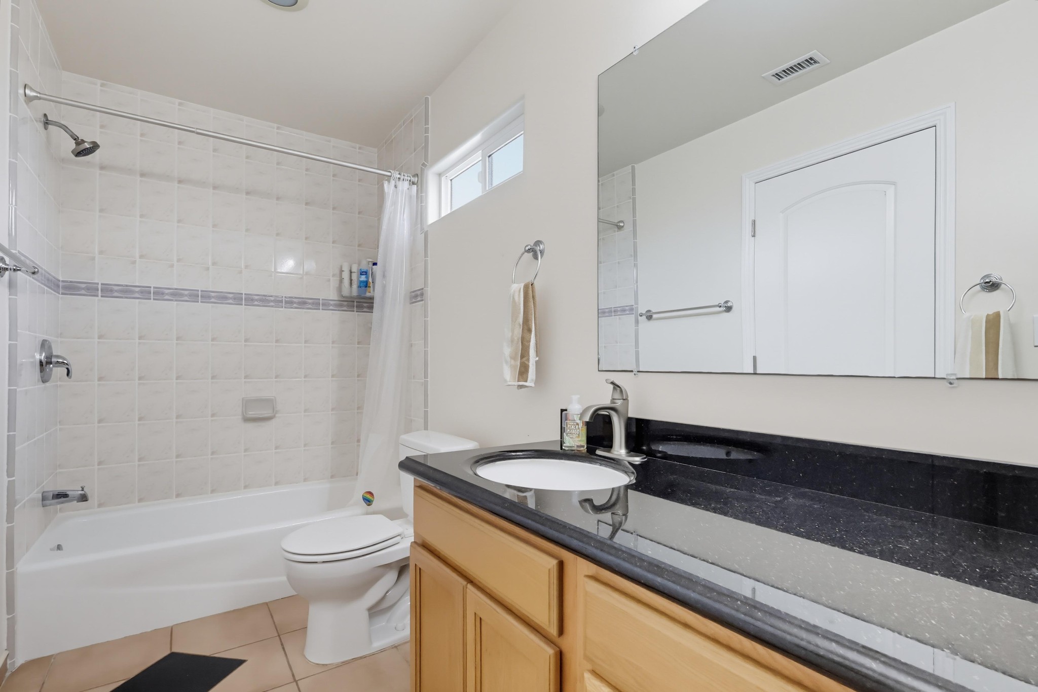Virtual tour photo 49 of 74 for 2542 E Madison St