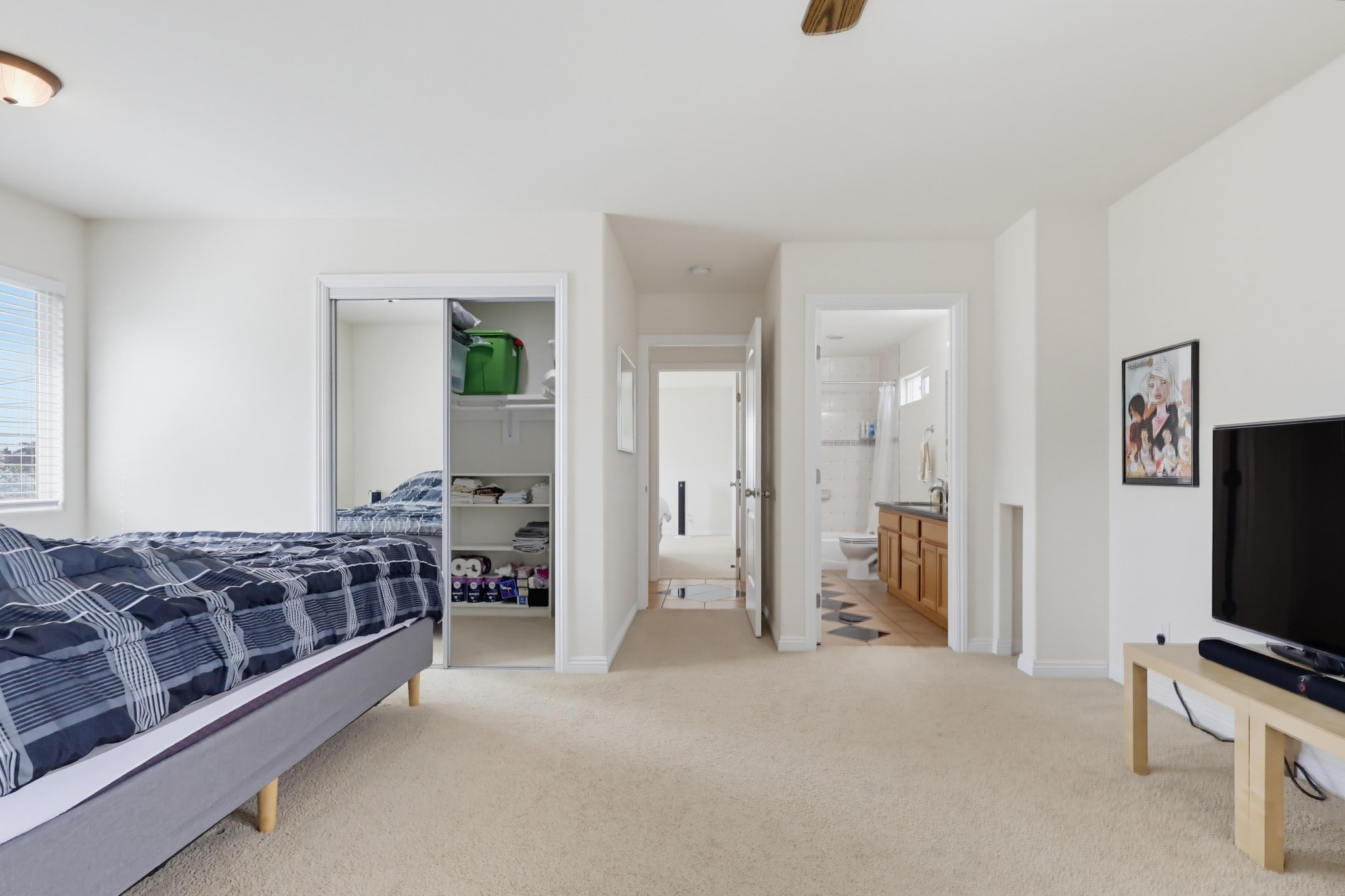 Virtual tour photo 55 of 74 for 2542 E Madison St