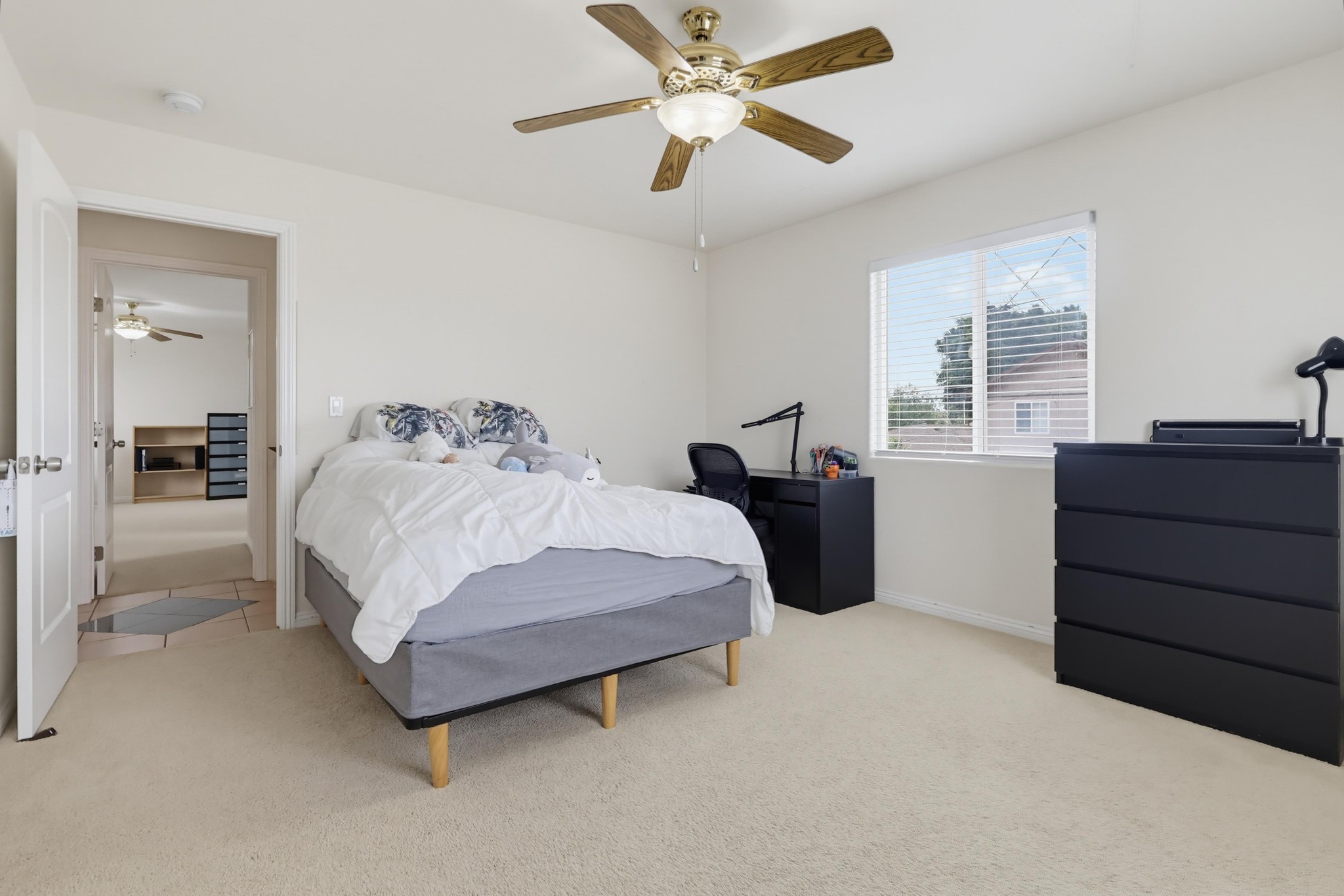 Virtual tour photo 61 of 74 for 2542 E Madison St