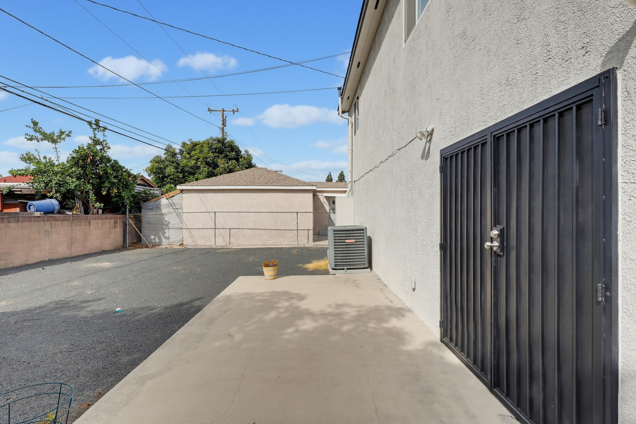 Virtual tour photo 73 of 74 for 2542 E Madison St