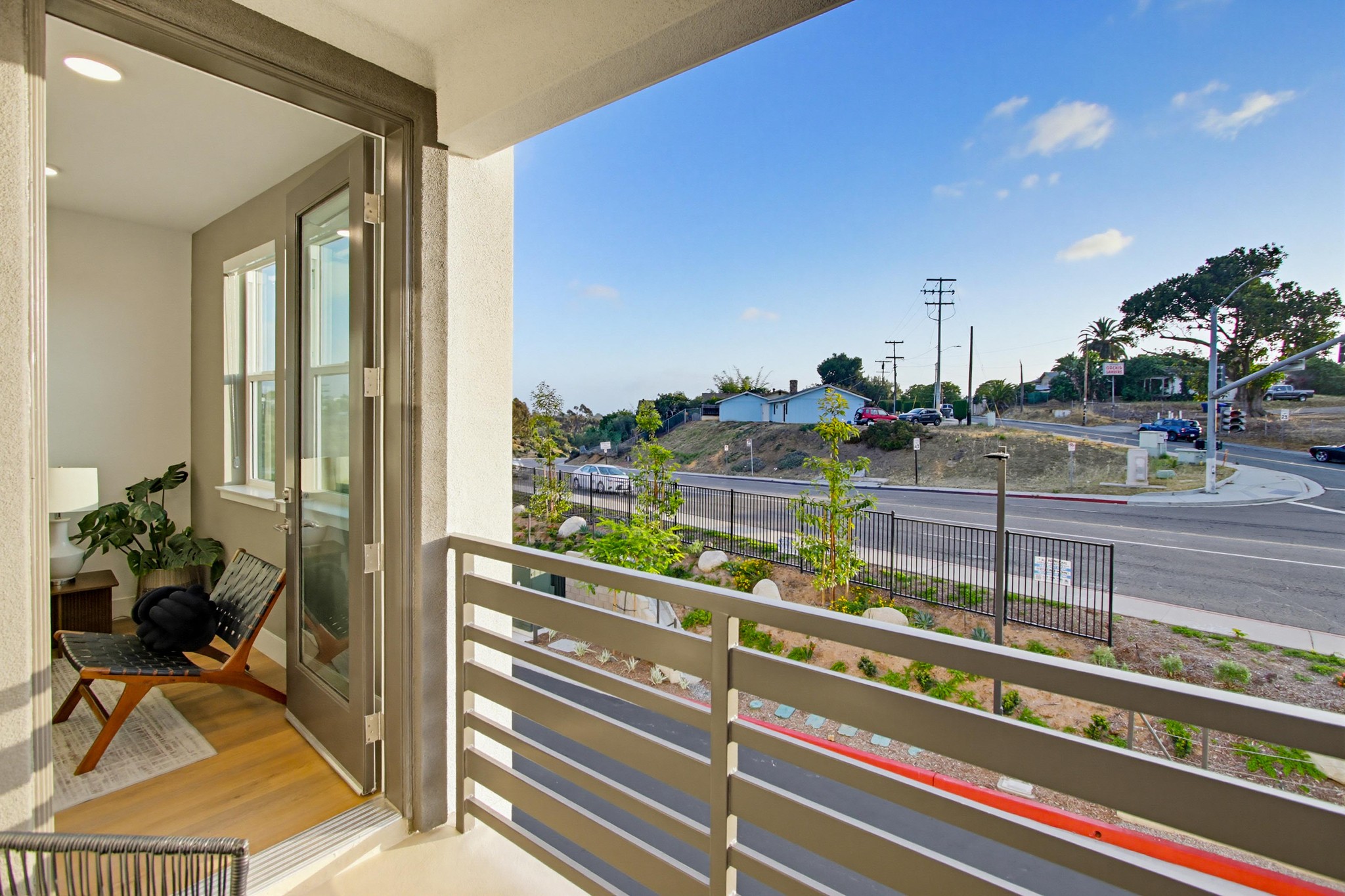 Virtual tour photo 23 of 25 for 2542 Ridgeway Dr #1209