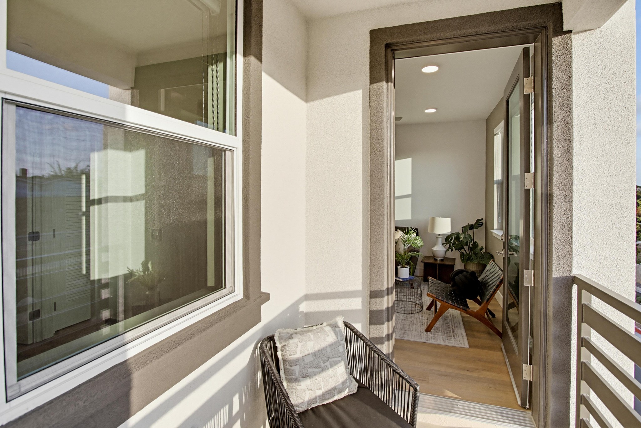 Virtual tour photo 24 of 25 for 2542 Ridgeway Dr #1209