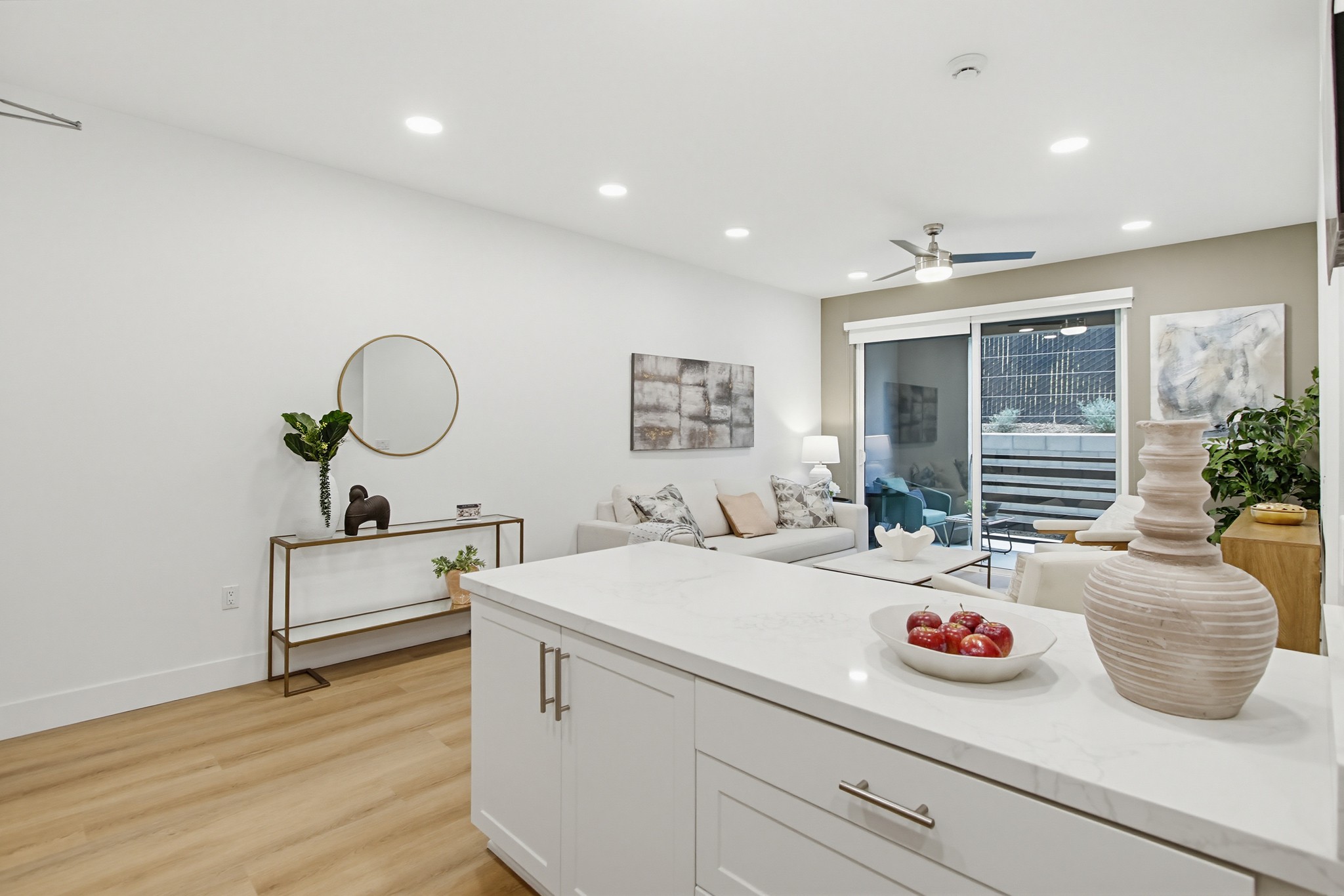 Virtual tour photo 12 of 108 for 2554 Ridgeway Dr #2103 and Common Areas