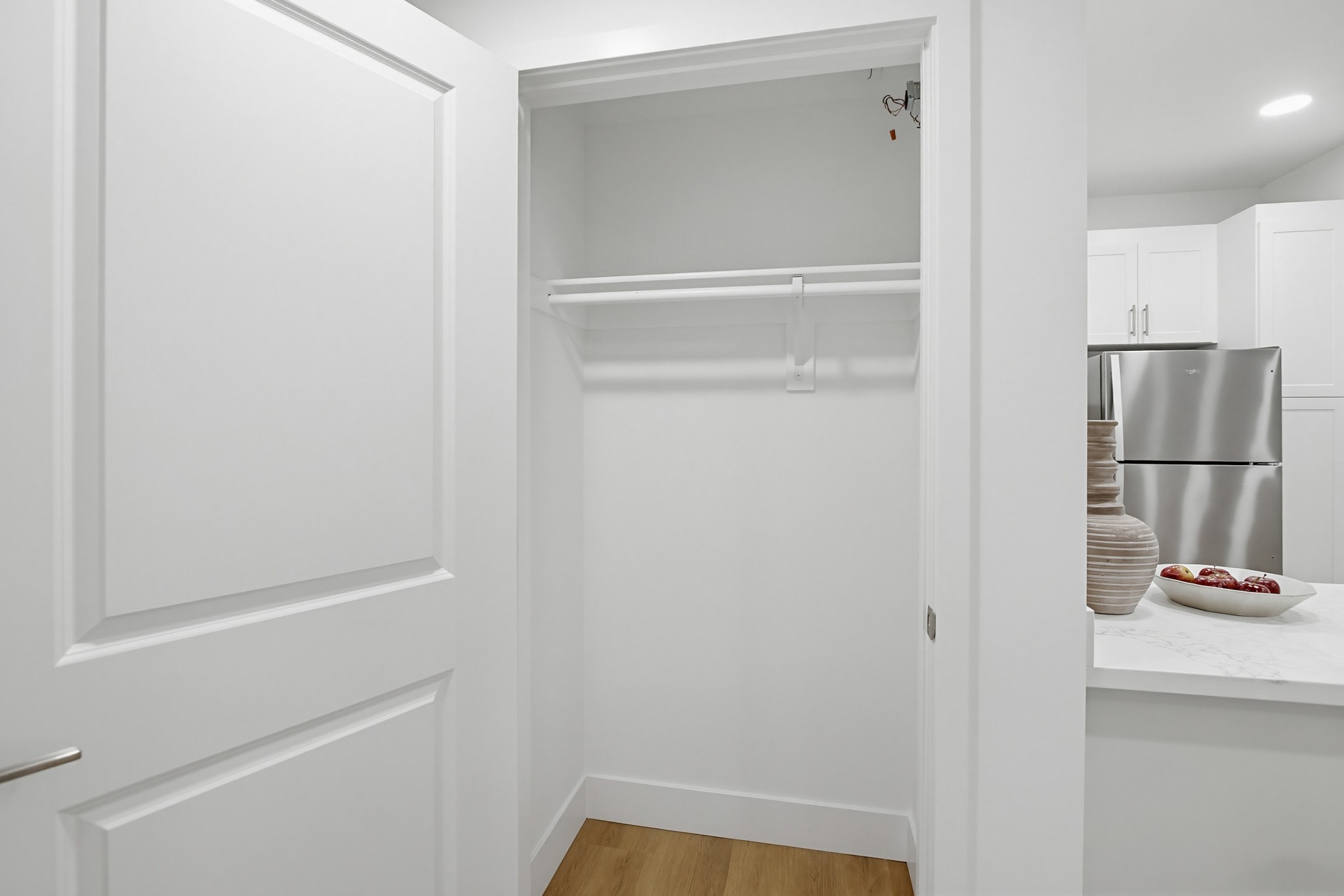 Virtual tour photo 13 of 108 for 2554 Ridgeway Dr #2103 and Common Areas
