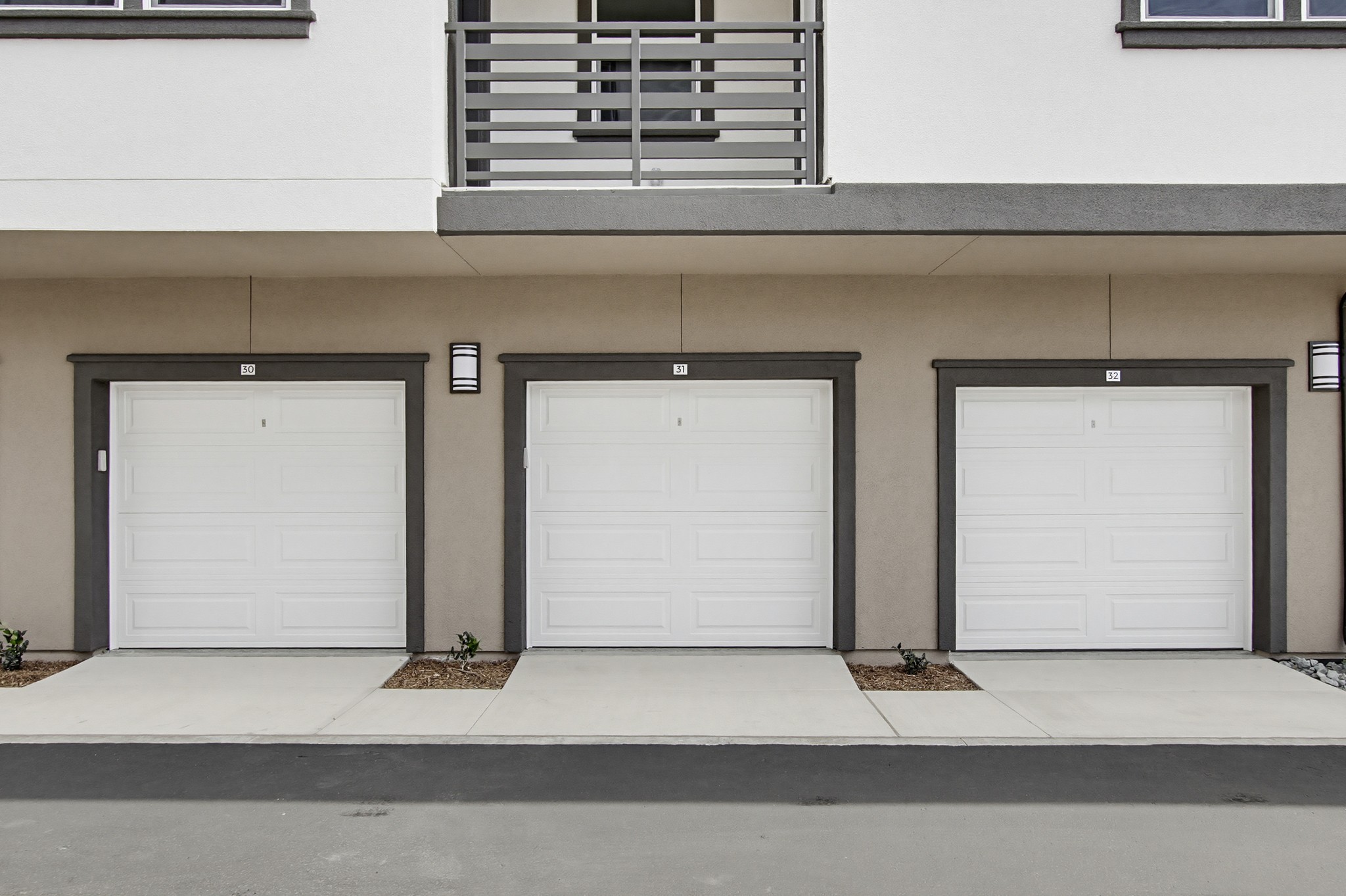 Virtual tour photo 32 of 108 for 2554 Ridgeway Dr #2103 and Common Areas