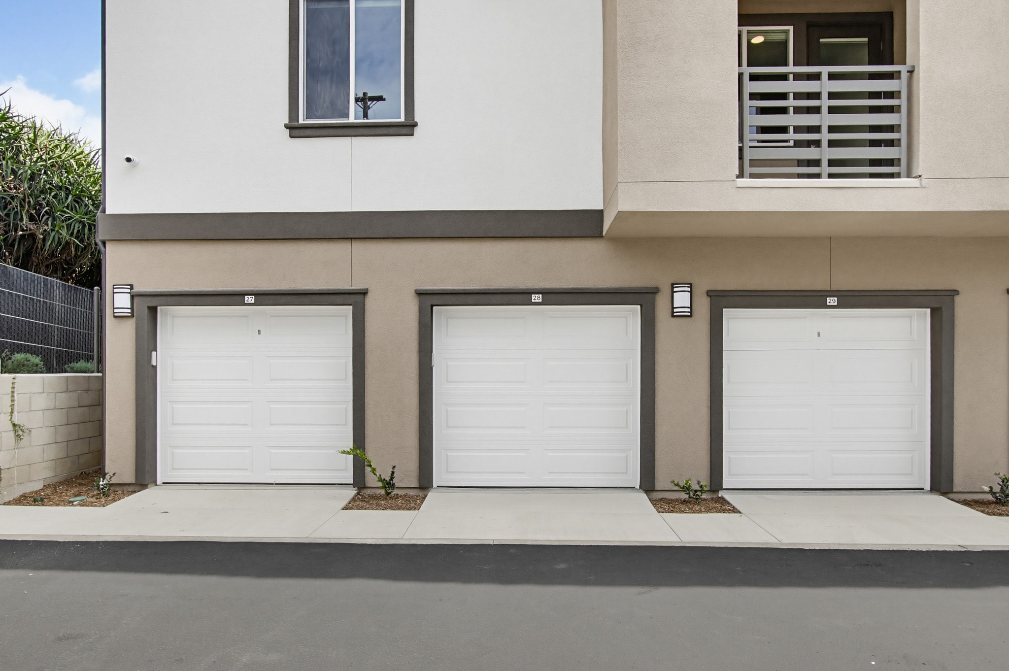 Virtual tour photo 33 of 108 for 2554 Ridgeway Dr #2103 and Common Areas