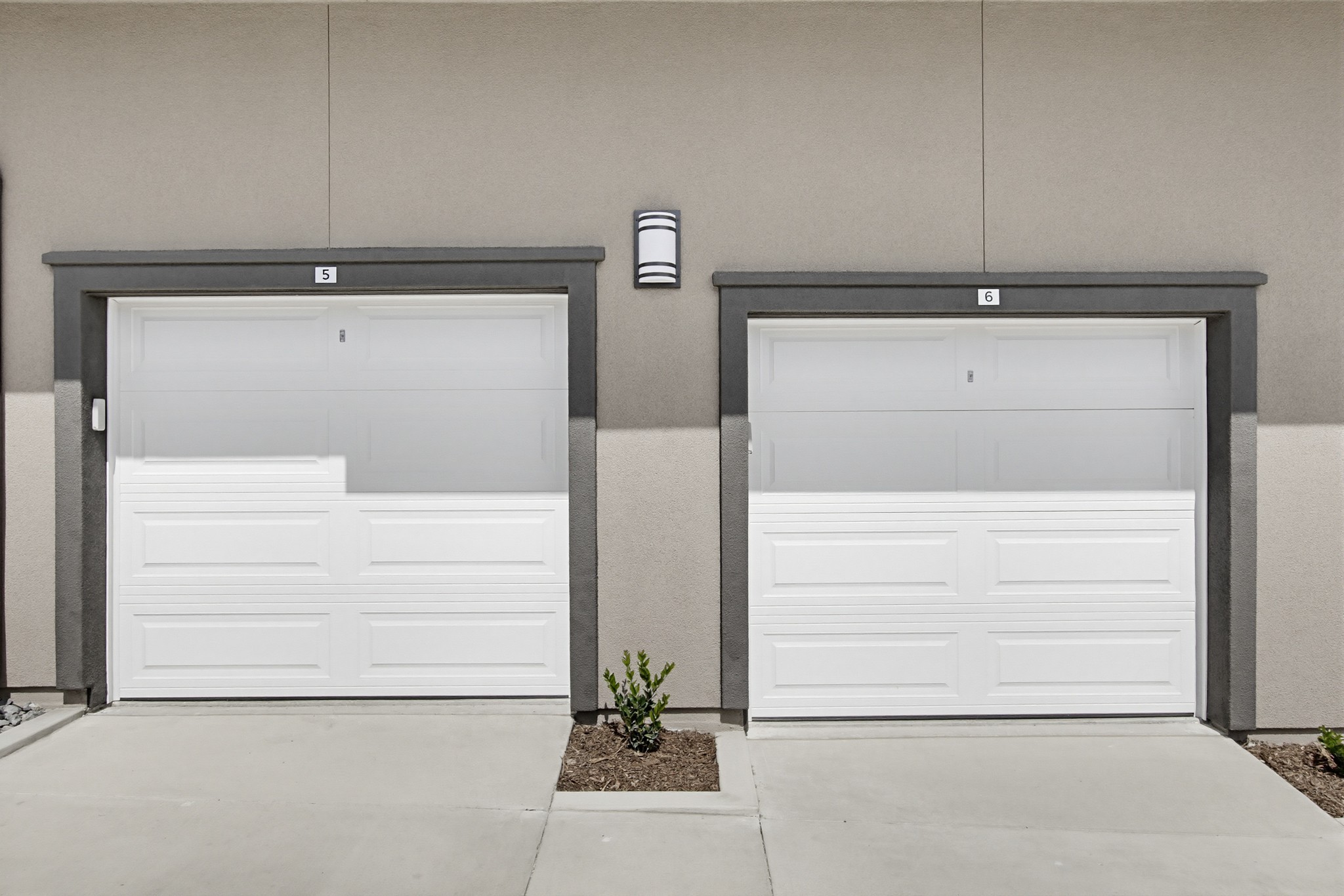 Virtual tour photo 87 of 108 for 2554 Ridgeway Dr #2103 and Common Areas
