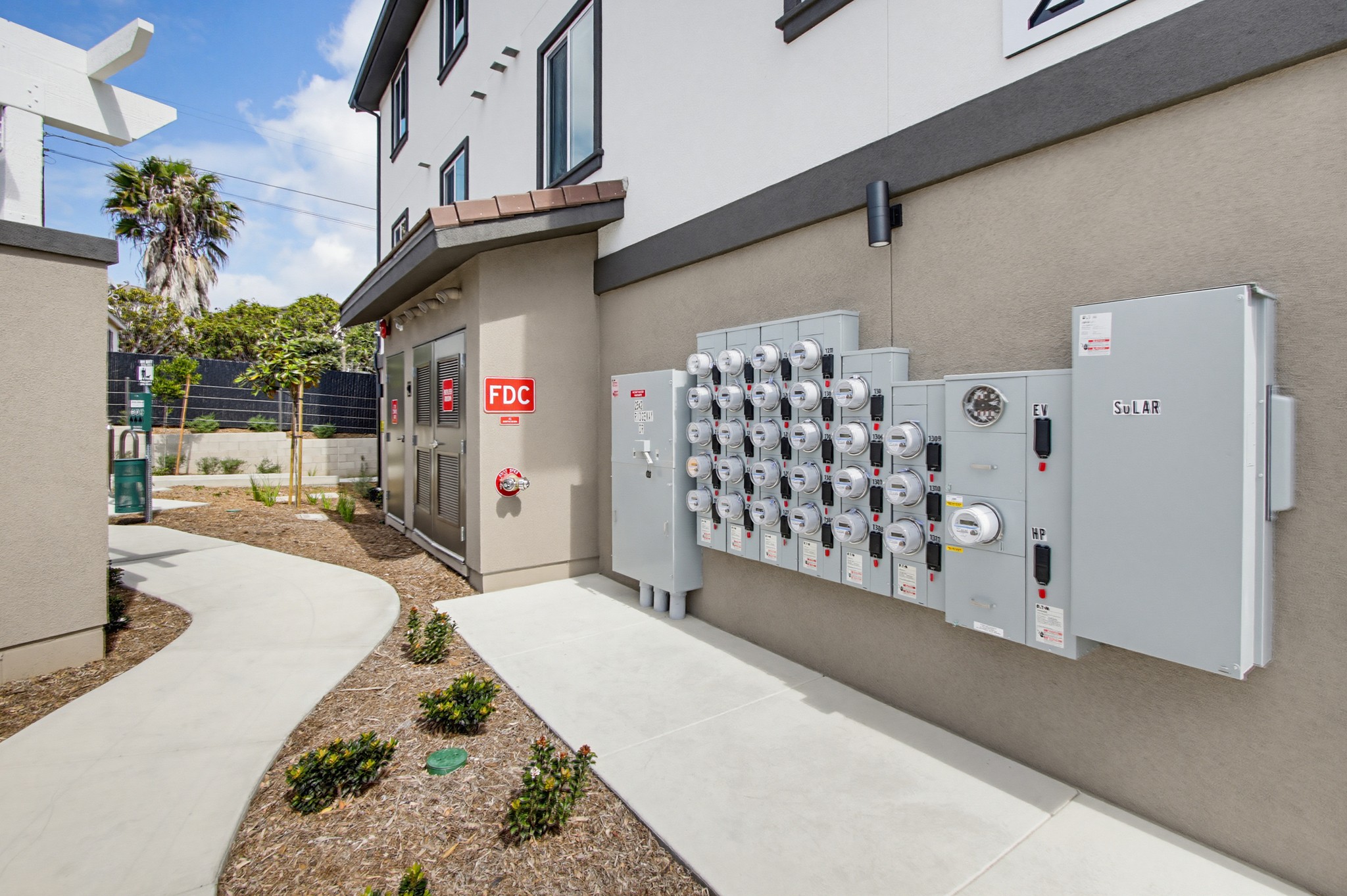 Virtual tour photo 104 of 108 for 2554 Ridgeway Dr #2103 and Common Areas