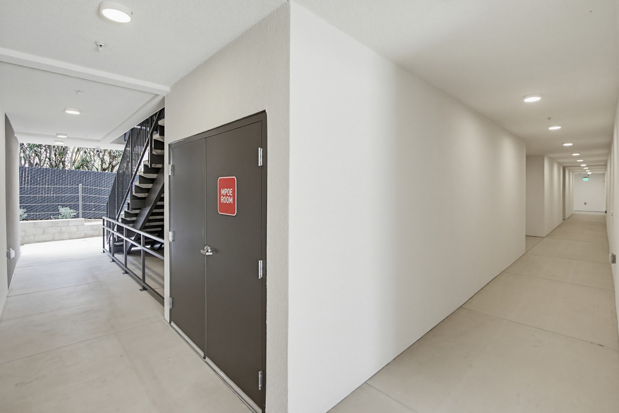 Virtual tour photo 109 of 108 for 2554 Ridgeway Dr #2103 and Common Areas